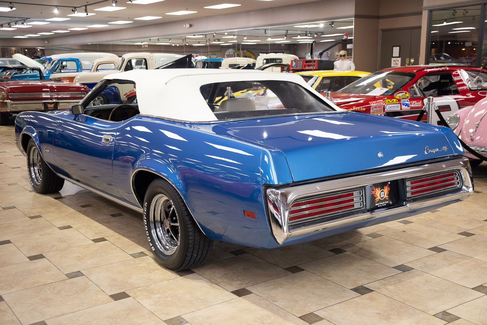1971 Bright Blue Poly Mercury Cougar
