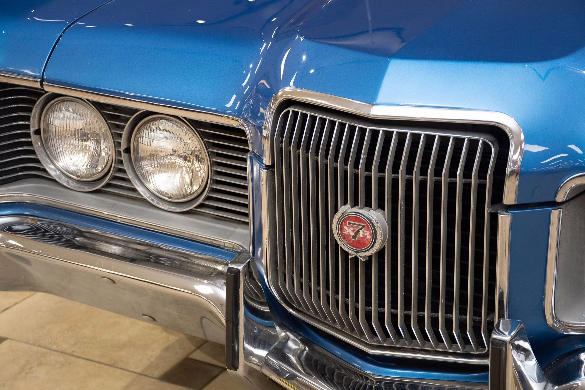 1971 Bright Blue Poly Mercury Cougar