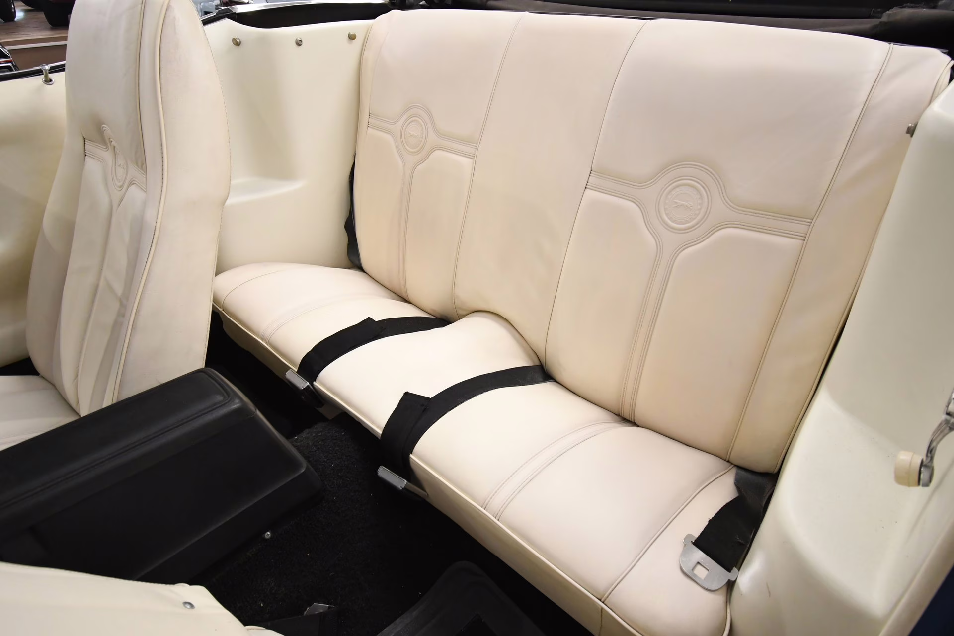 1971 Bright Blue Poly Mercury Cougar