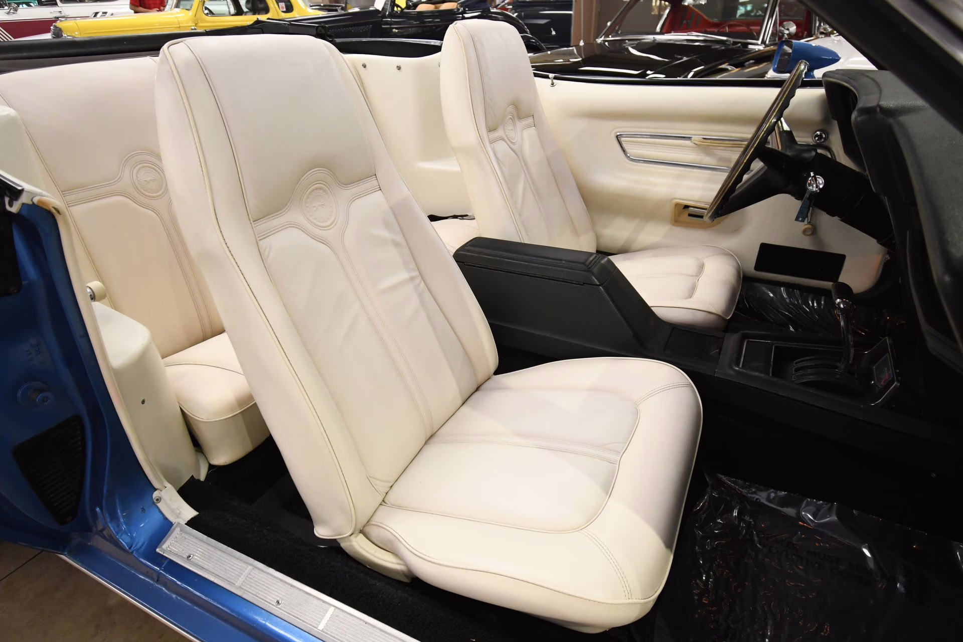 1971 Bright Blue Poly Mercury Cougar