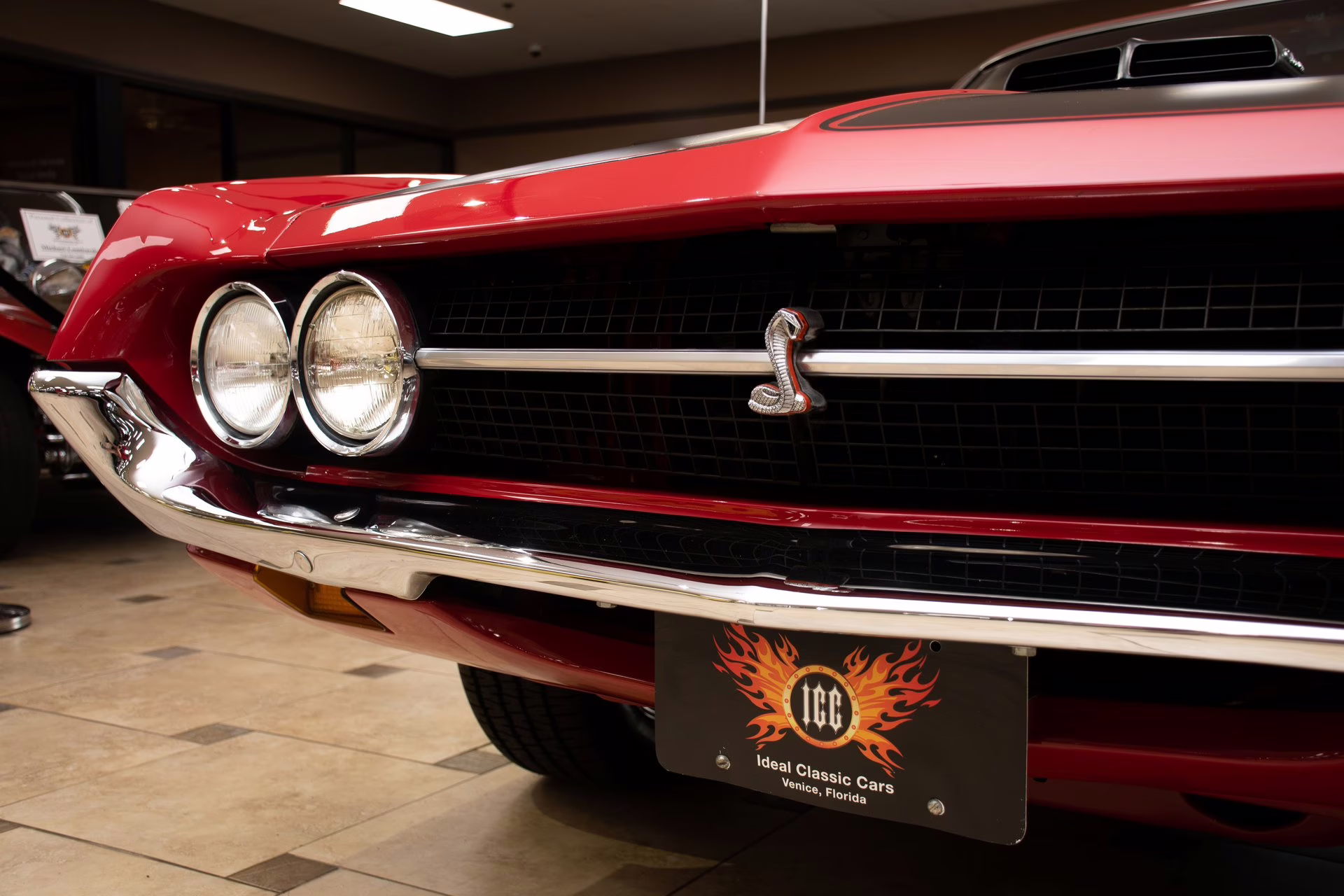 1971 Candyapple Red Ford Torino