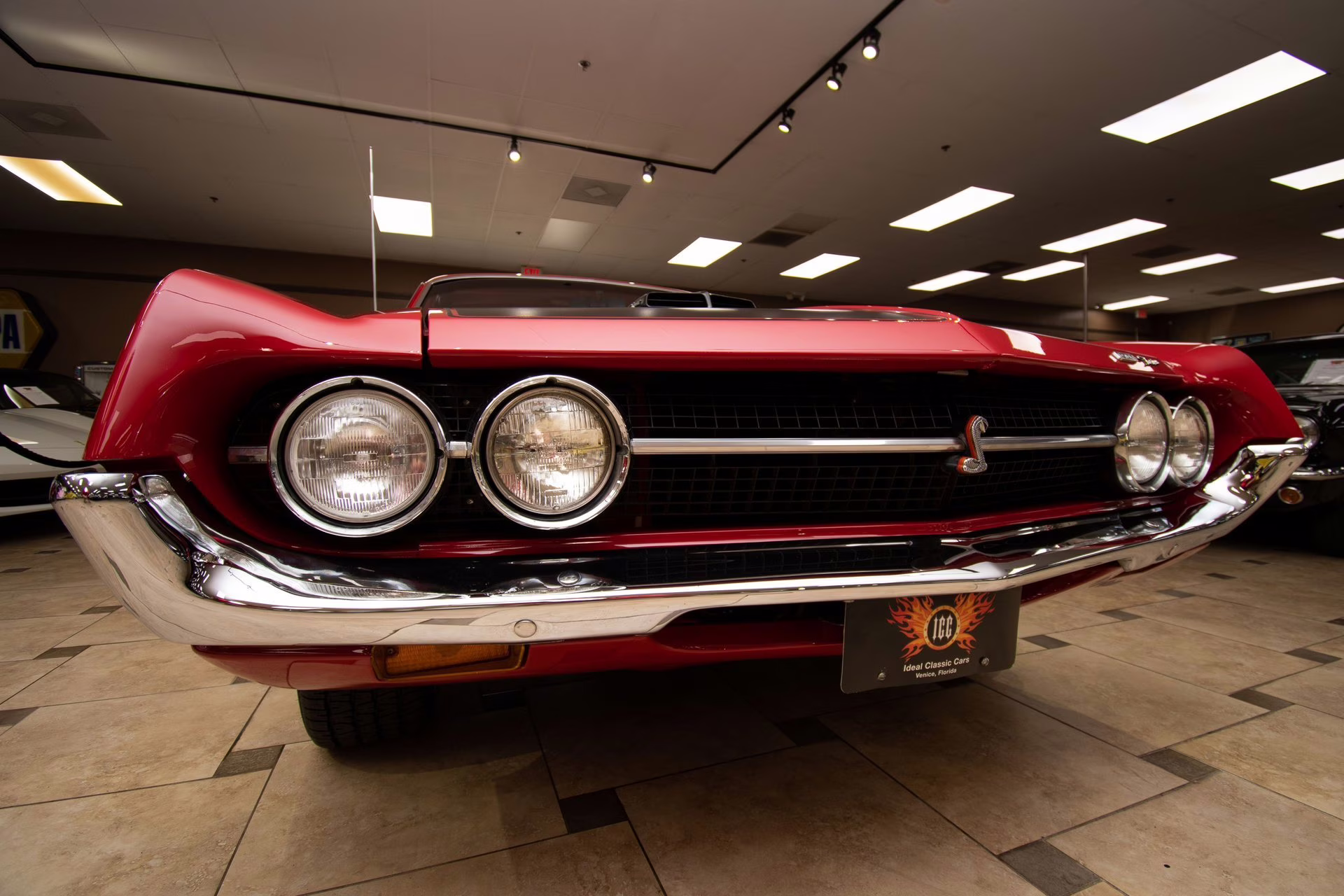 1971 Candyapple Red Ford Torino