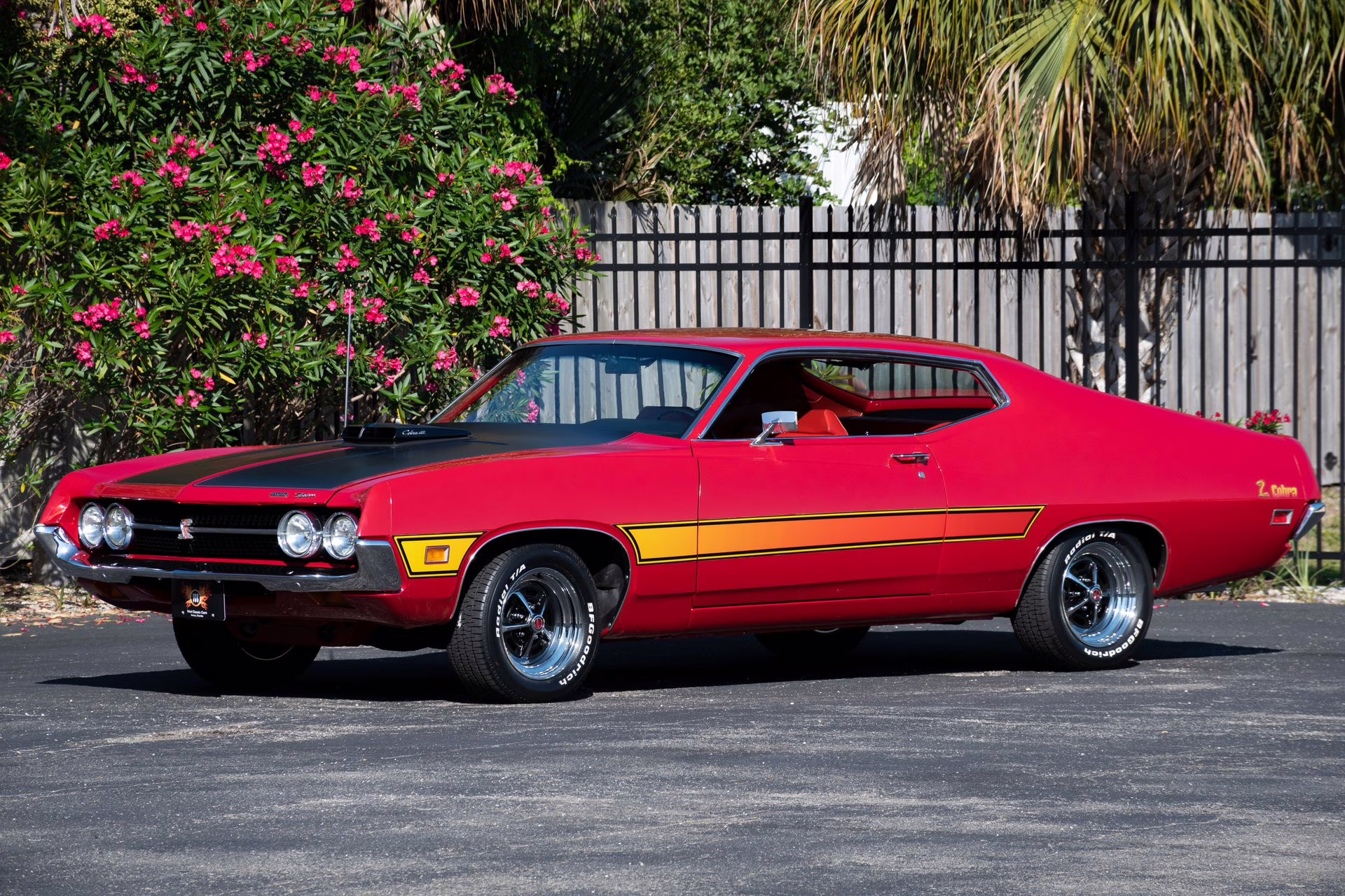 1971 Candyapple Red Ford Torino