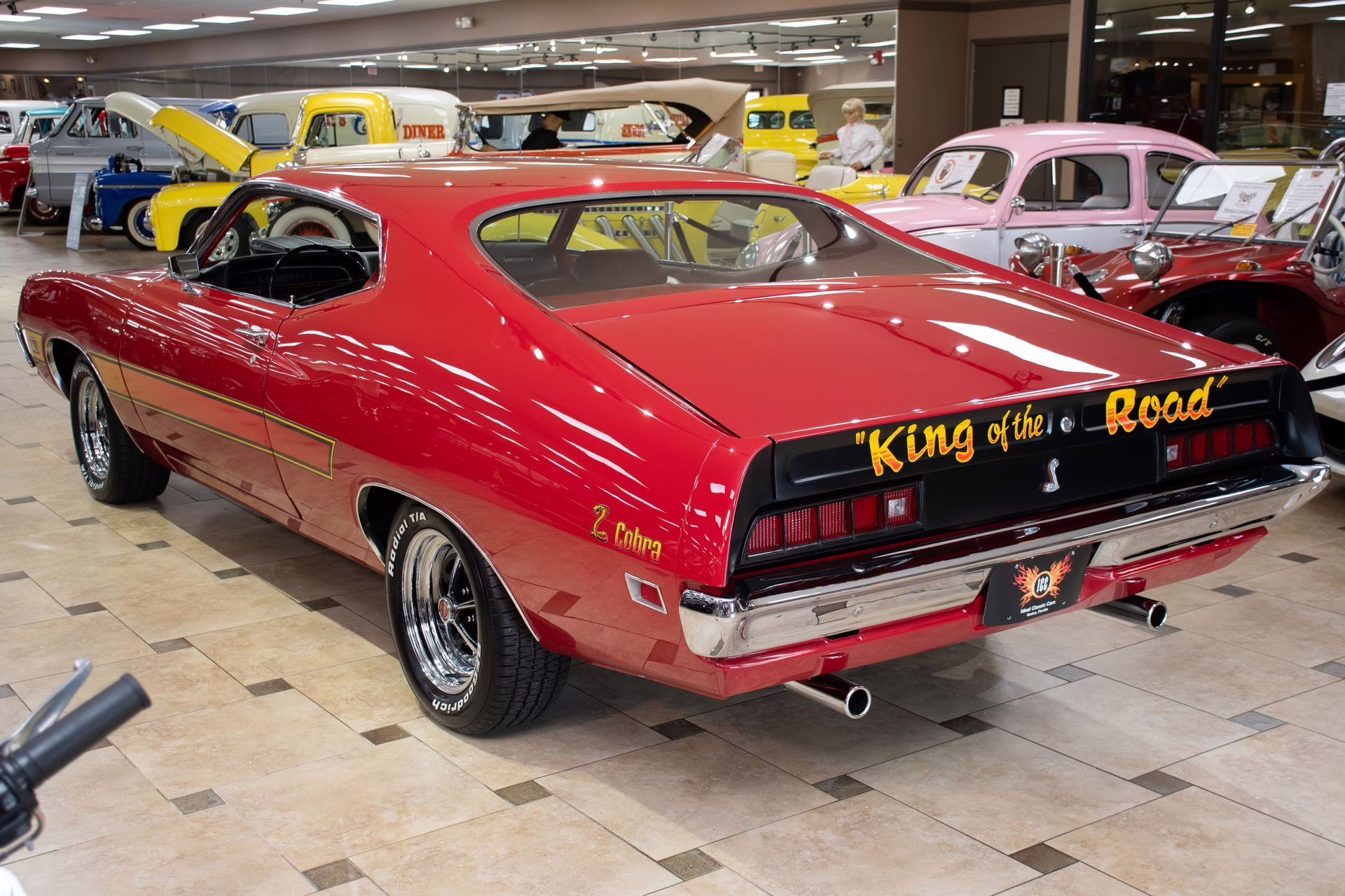 1971 Candyapple Red Ford Torino