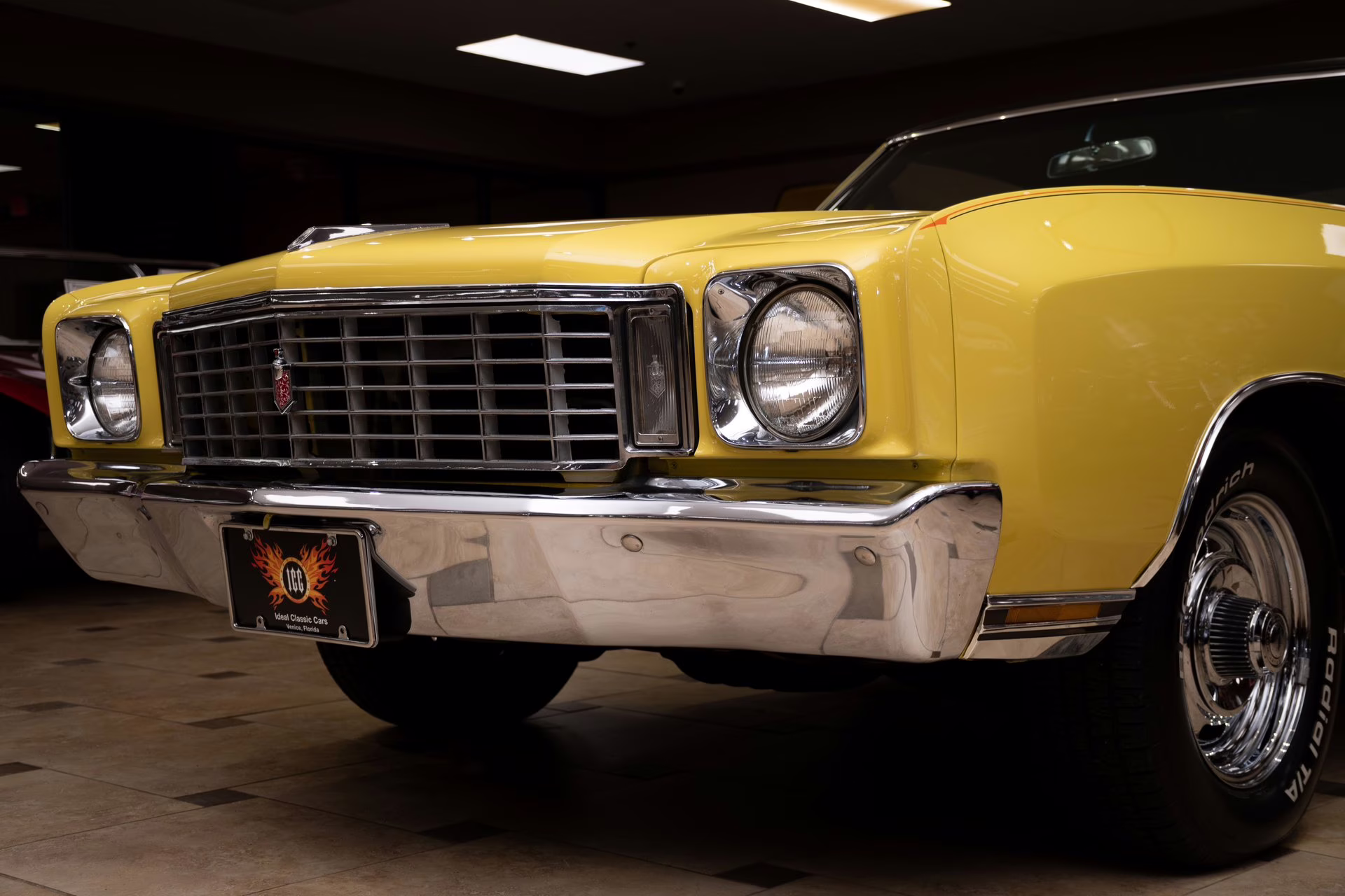 1972 Cream Yellow Chevrolet Monte Carlo