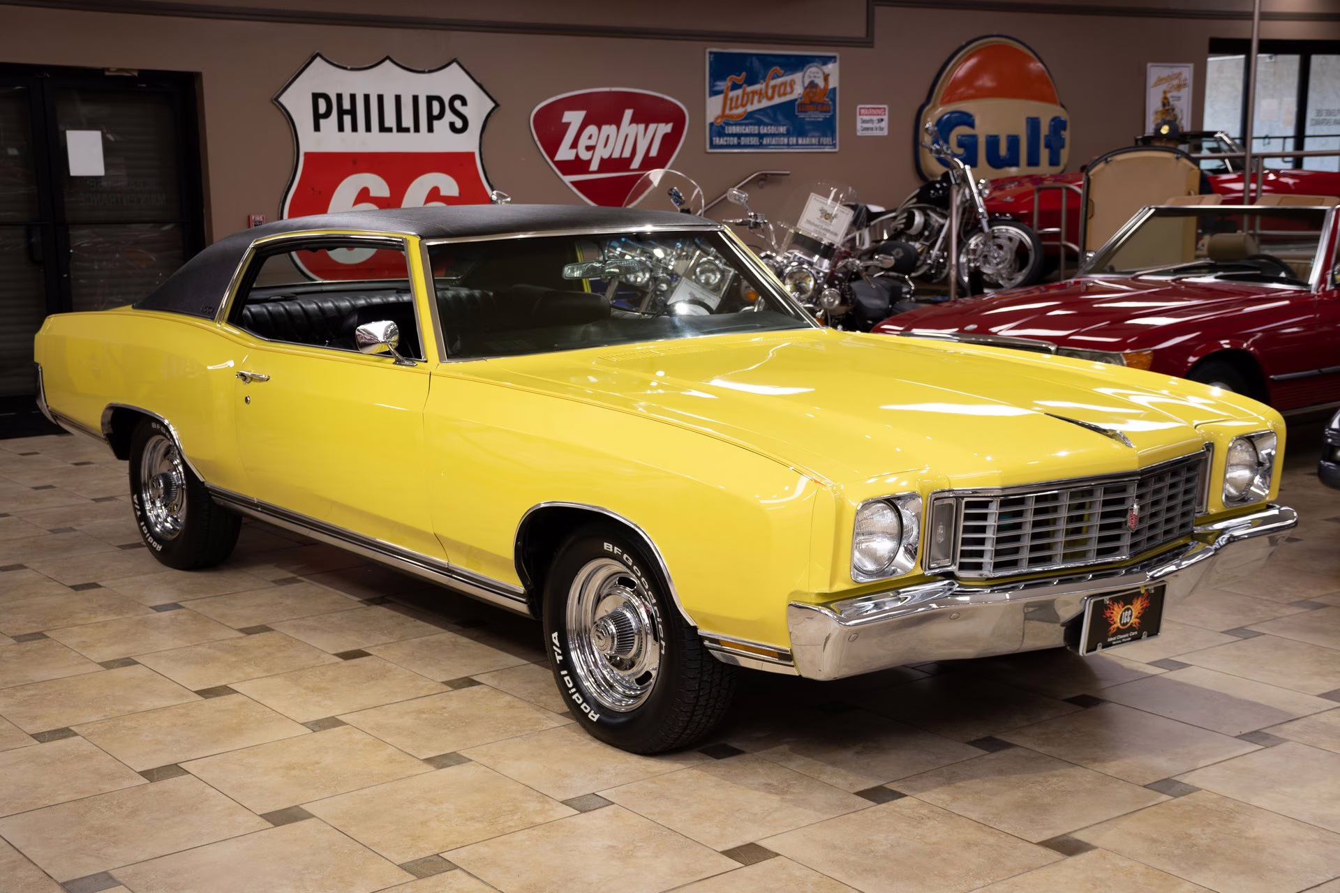 1972 Cream Yellow Chevrolet Monte Carlo