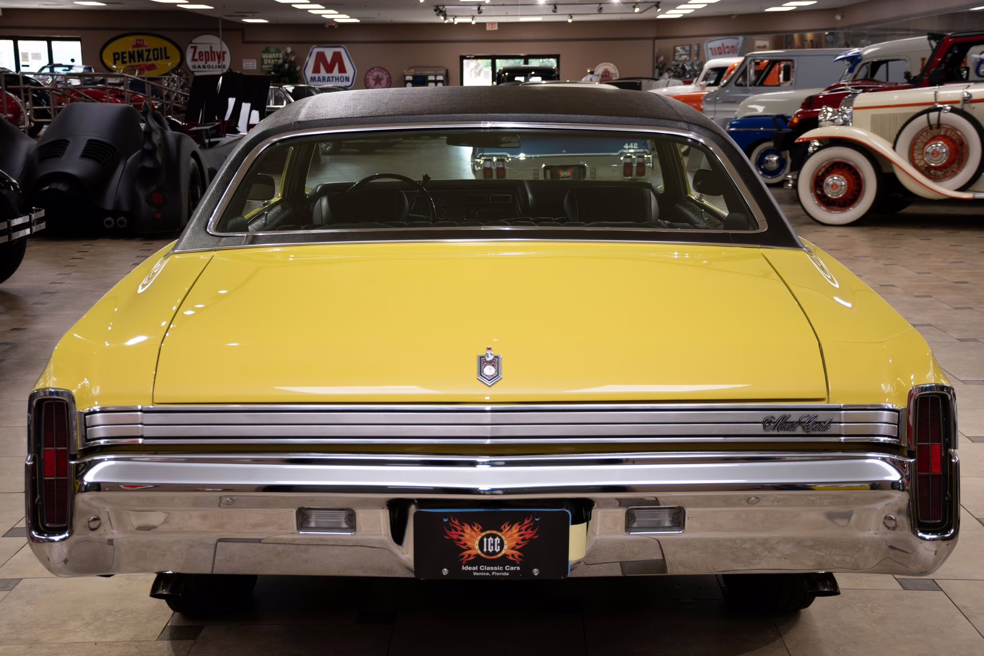 1972 Cream Yellow Chevrolet Monte Carlo