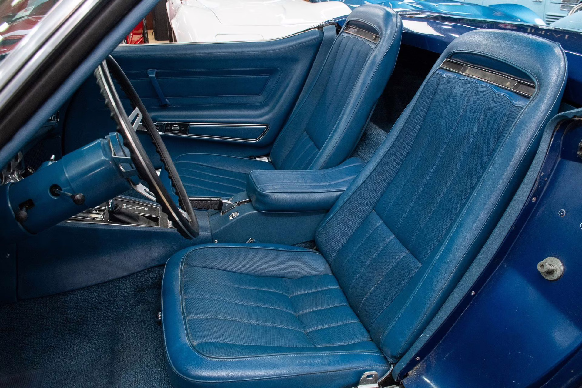 1972 Targa Blue Chevrolet Corvette