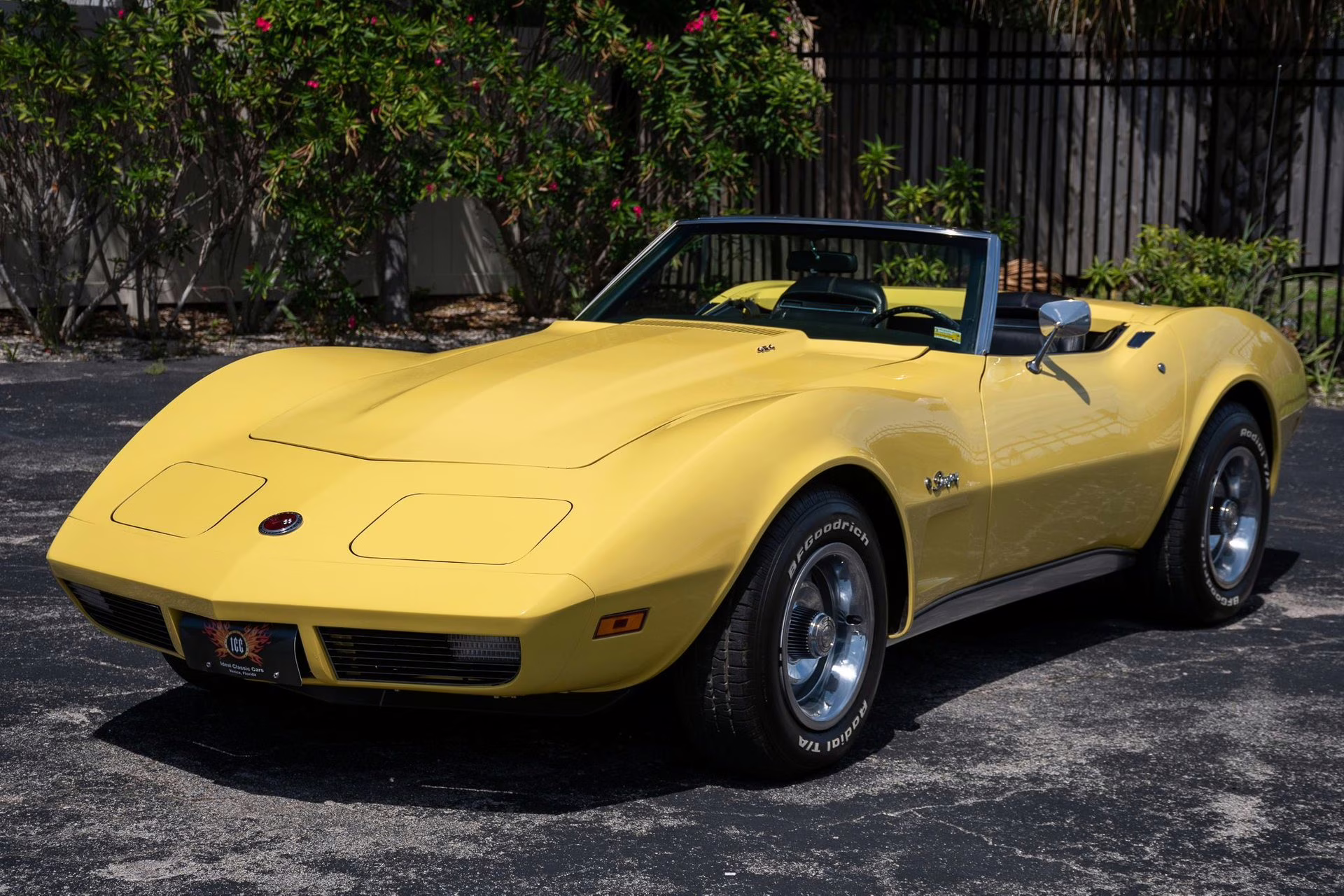 1974 Bright Yellow Chevrolet Corvette