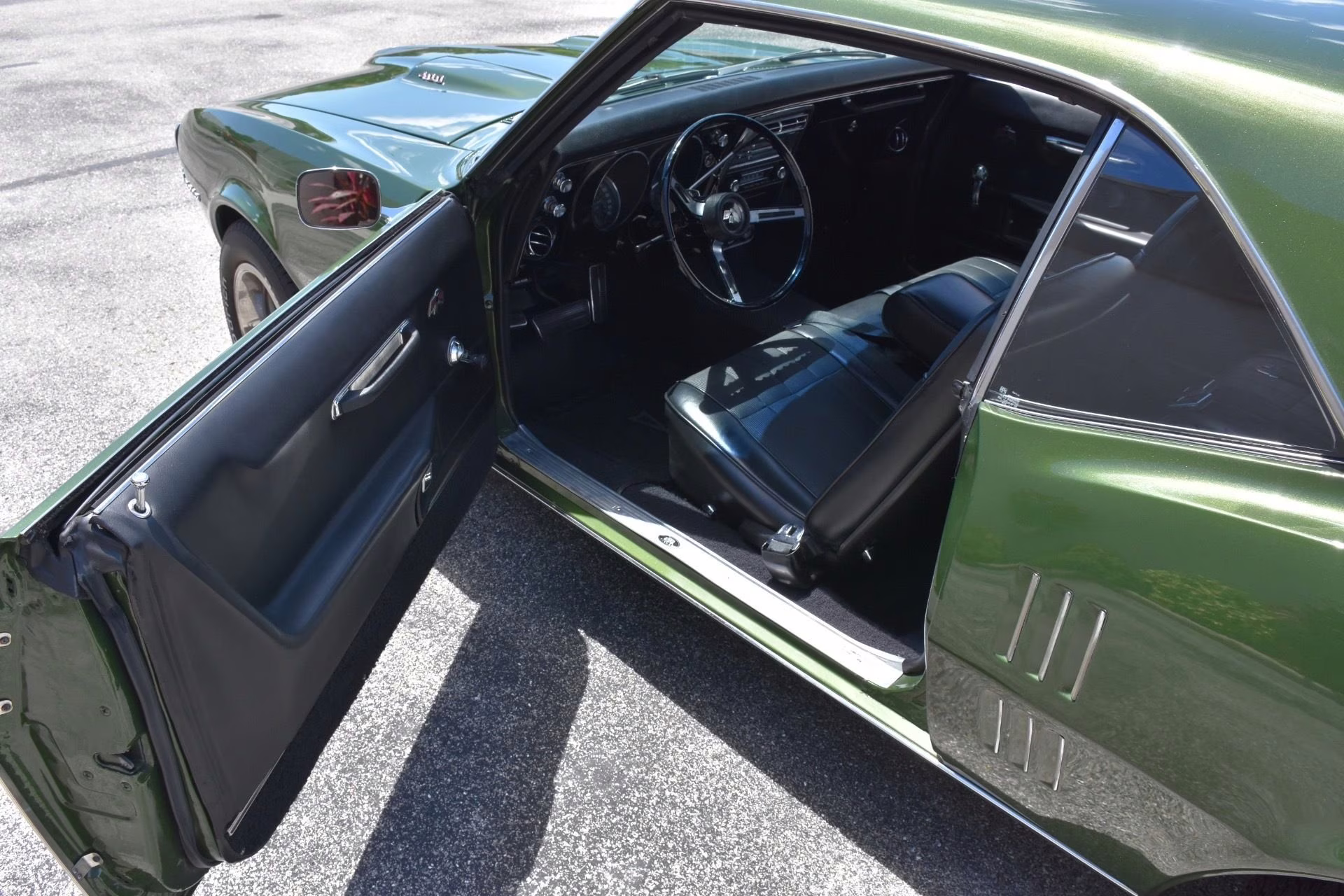 1968 Verdoro Green Pontiac Firebird