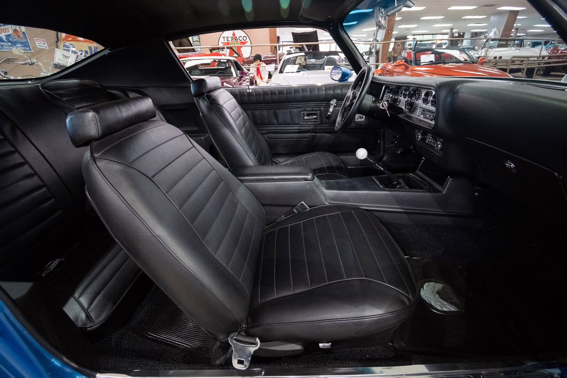 1970 Lucerne Blue Pontiac Trans Am