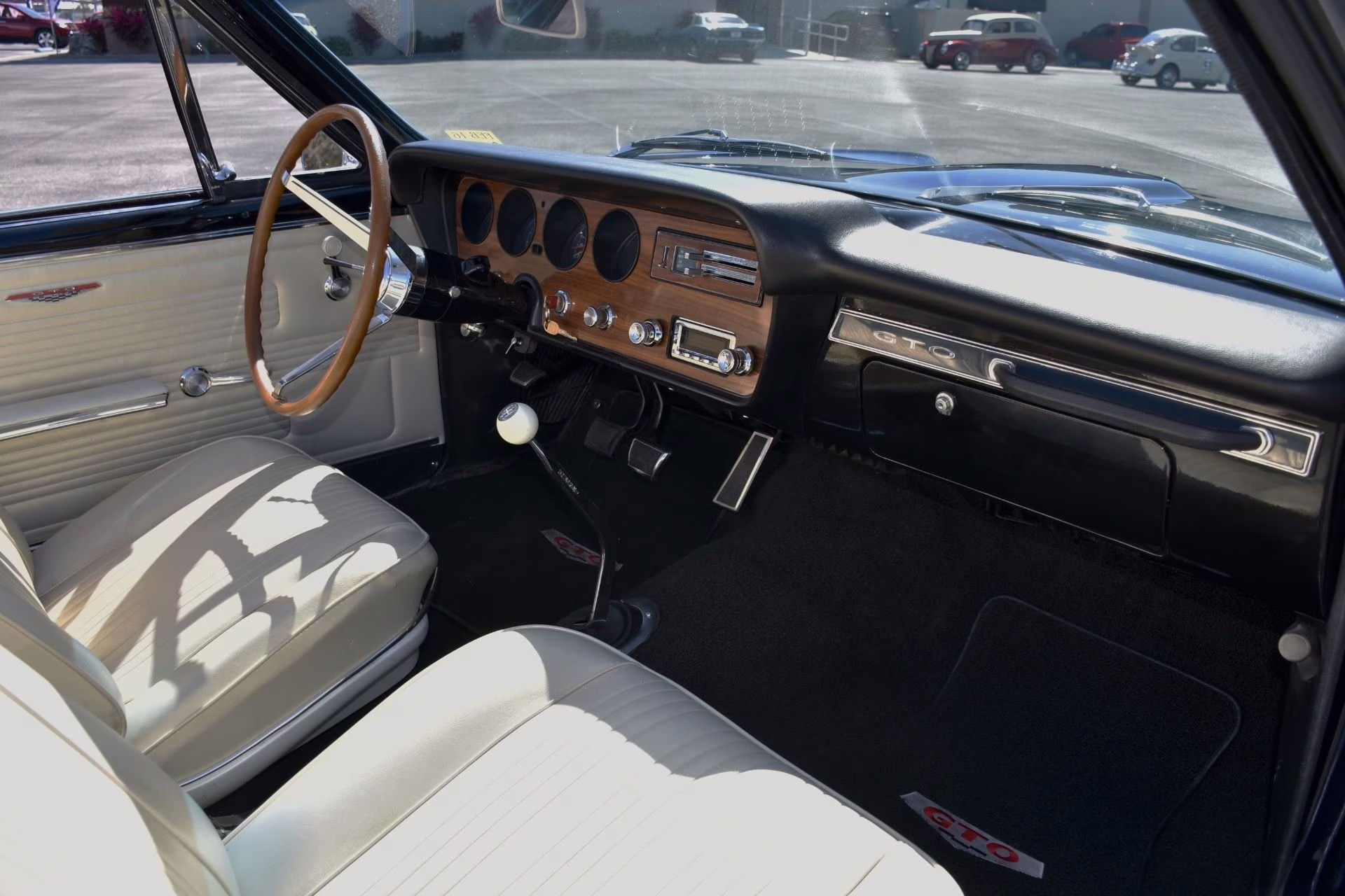 1967 Blue Pontiac LeMans