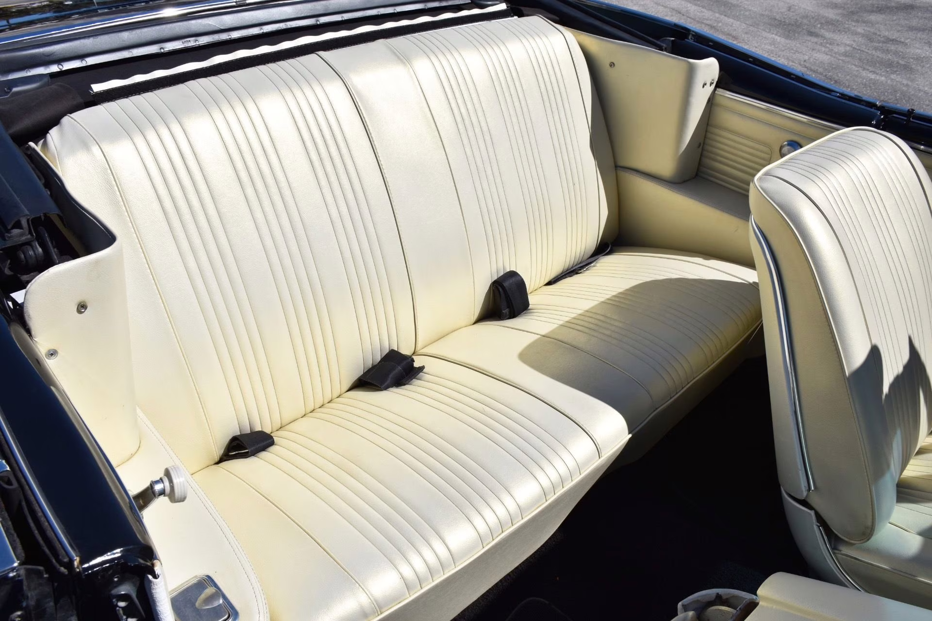 1967 Blue Pontiac LeMans