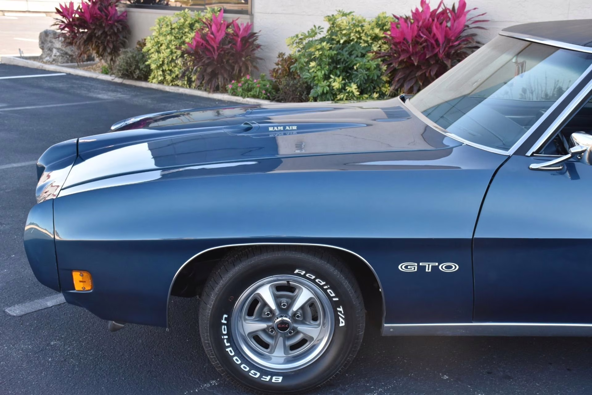 1970 Atoll Blue Pontiac GTO