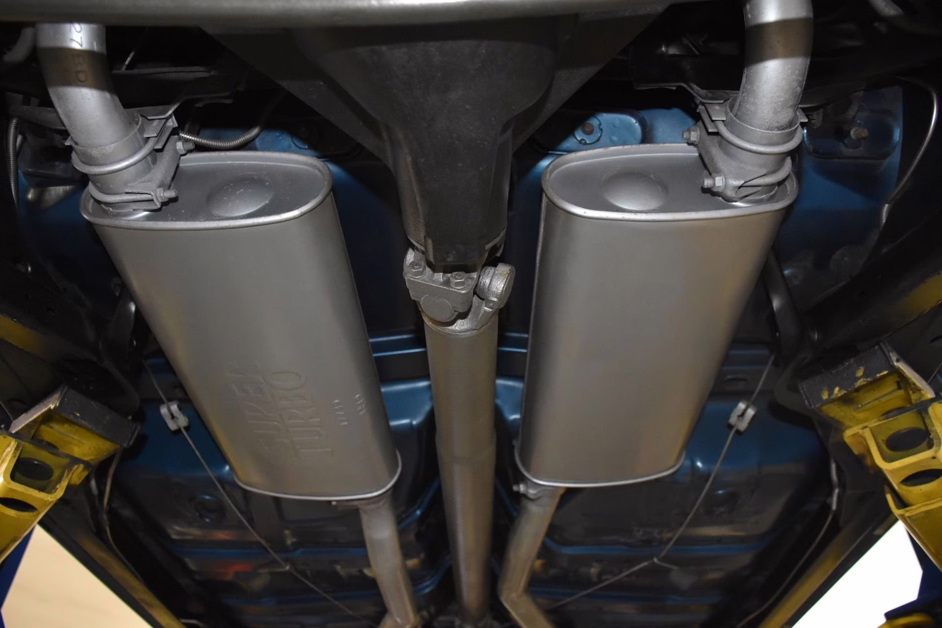 1970 Atoll Blue Pontiac GTO