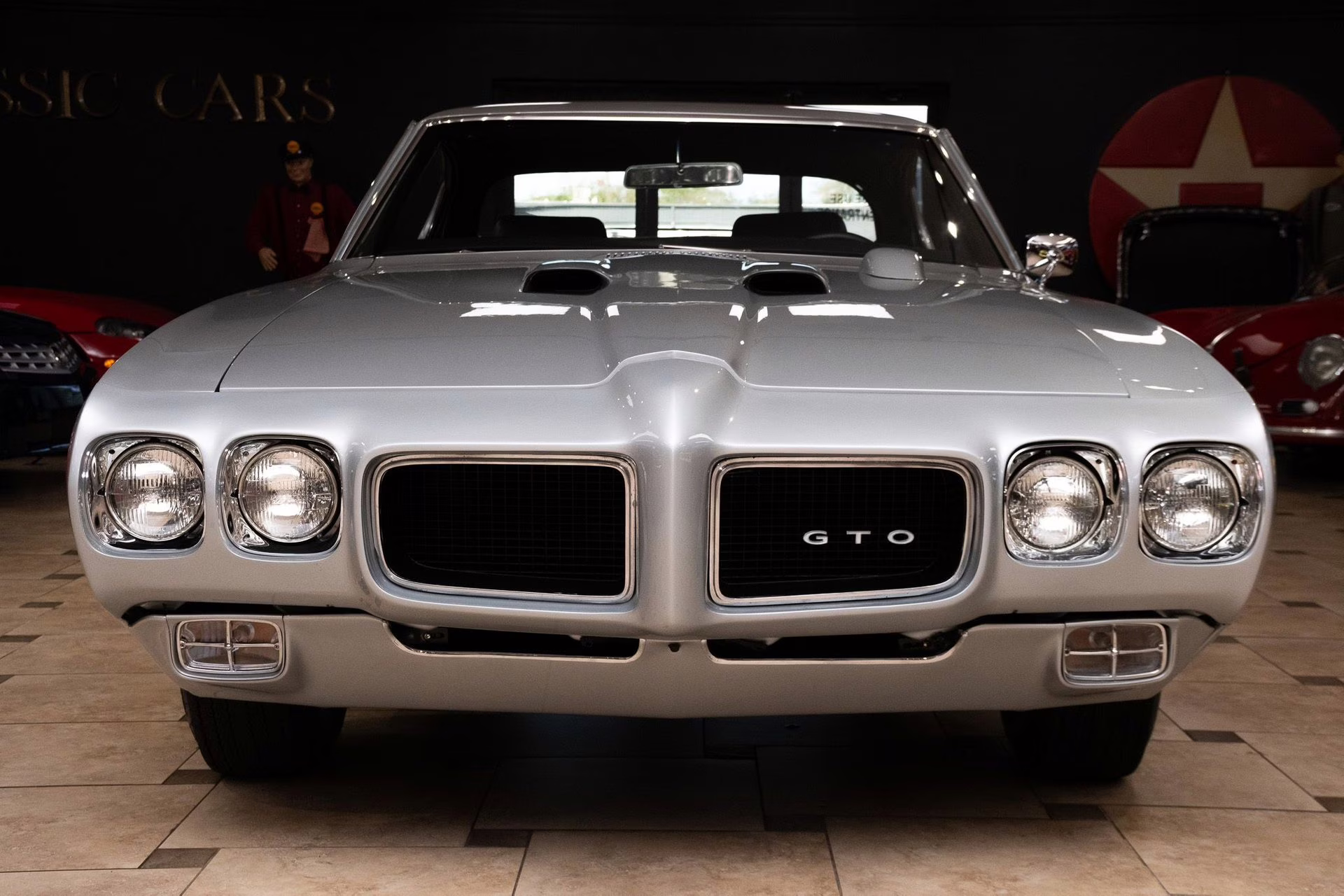 1970 Palladium Silver Pontiac GTO