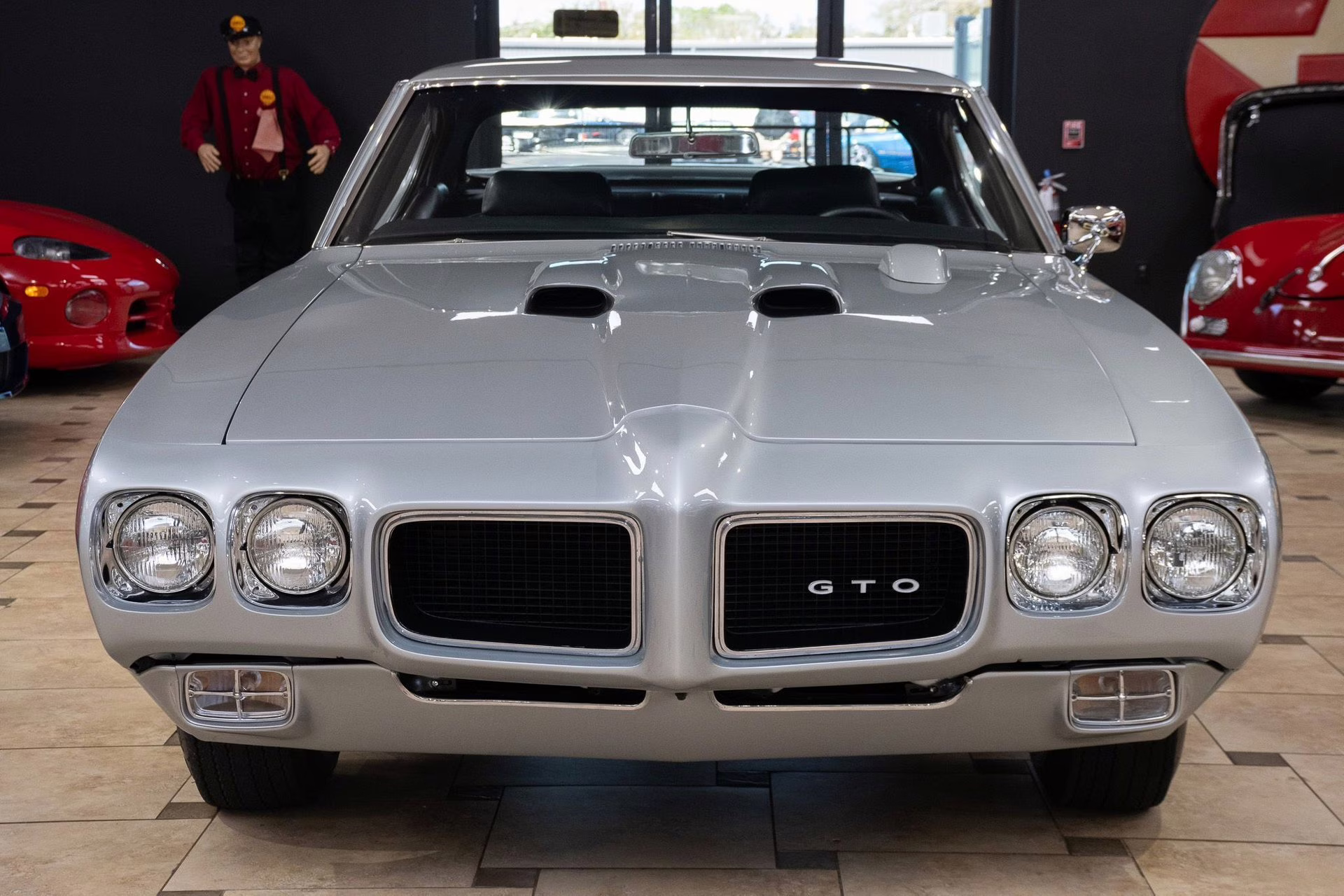 1970 Palladium Silver Pontiac GTO