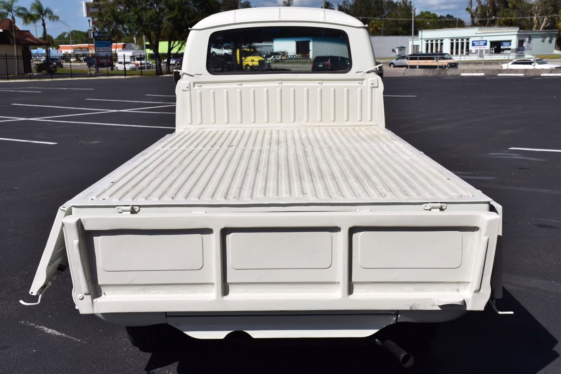 1968 Beige Volkswagen Transporter