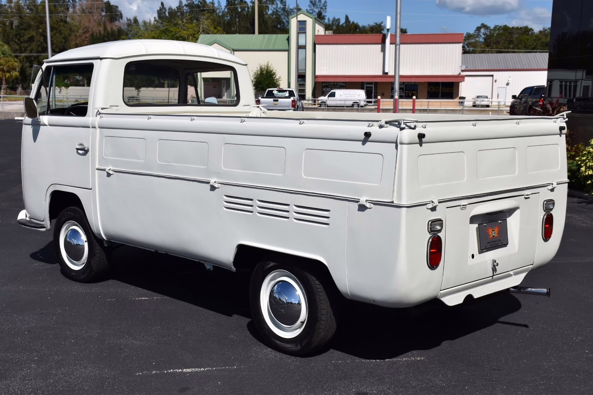 1968 Beige Volkswagen Transporter