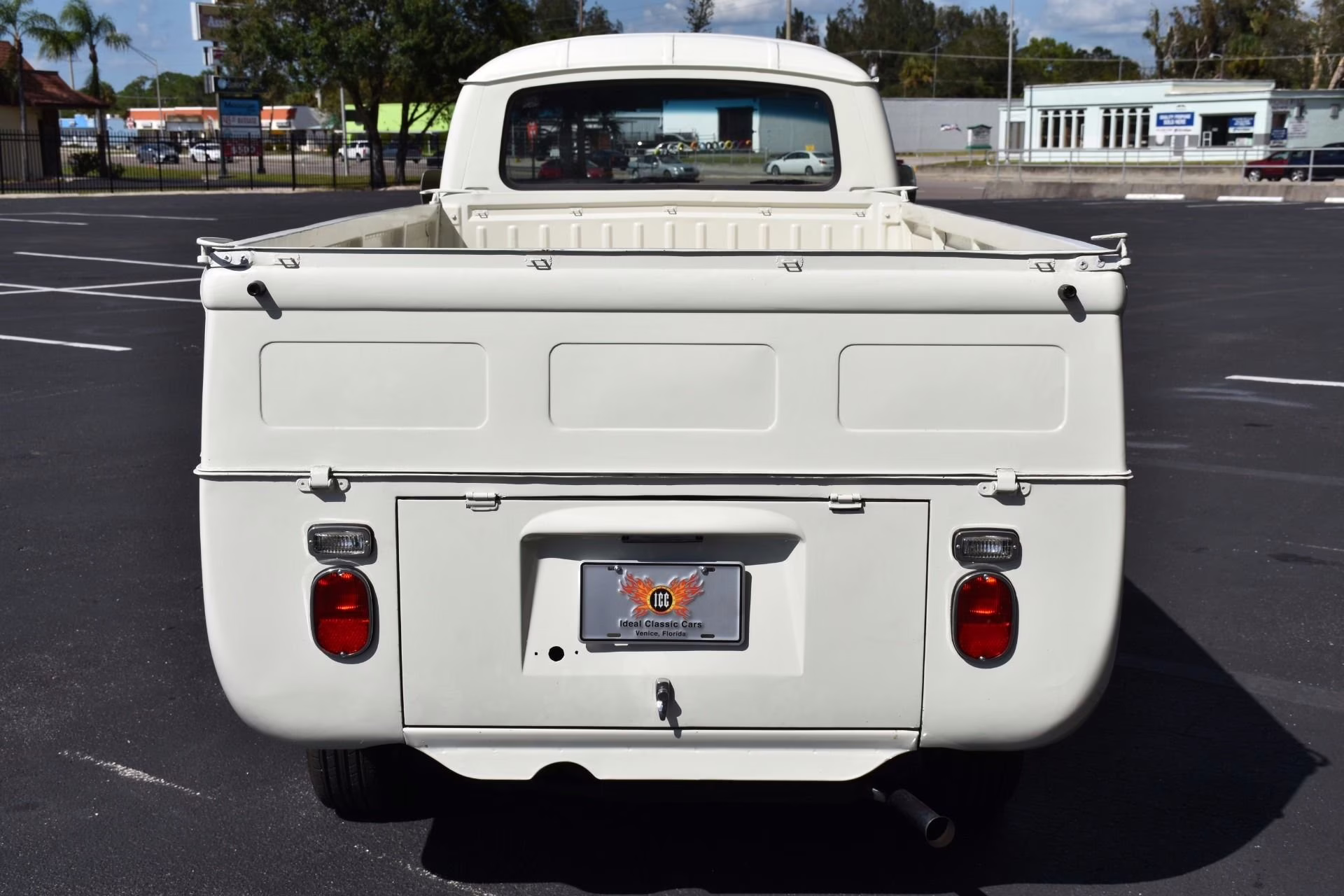 1968 Beige Volkswagen Transporter