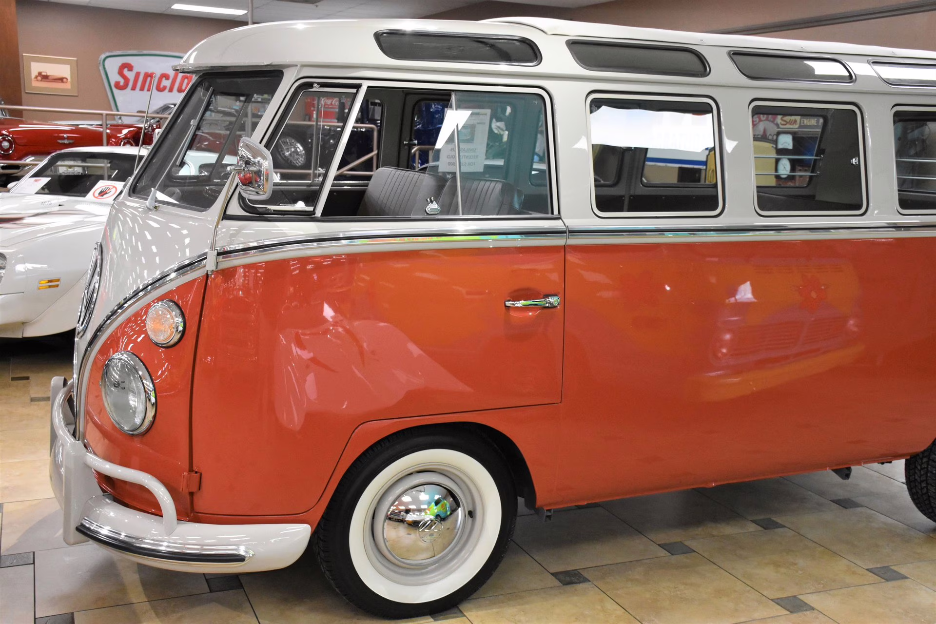 1964 Sealing Wax Red/Pearl White Volkswagen Type 2