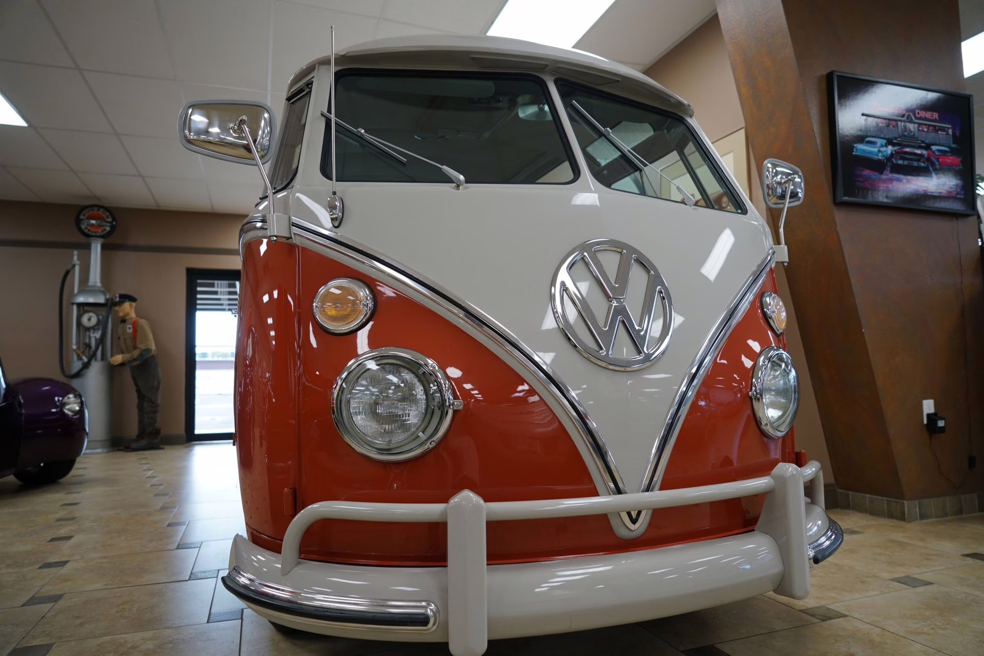 1964 Sealing Wax Red/Pearl White Volkswagen Type 2