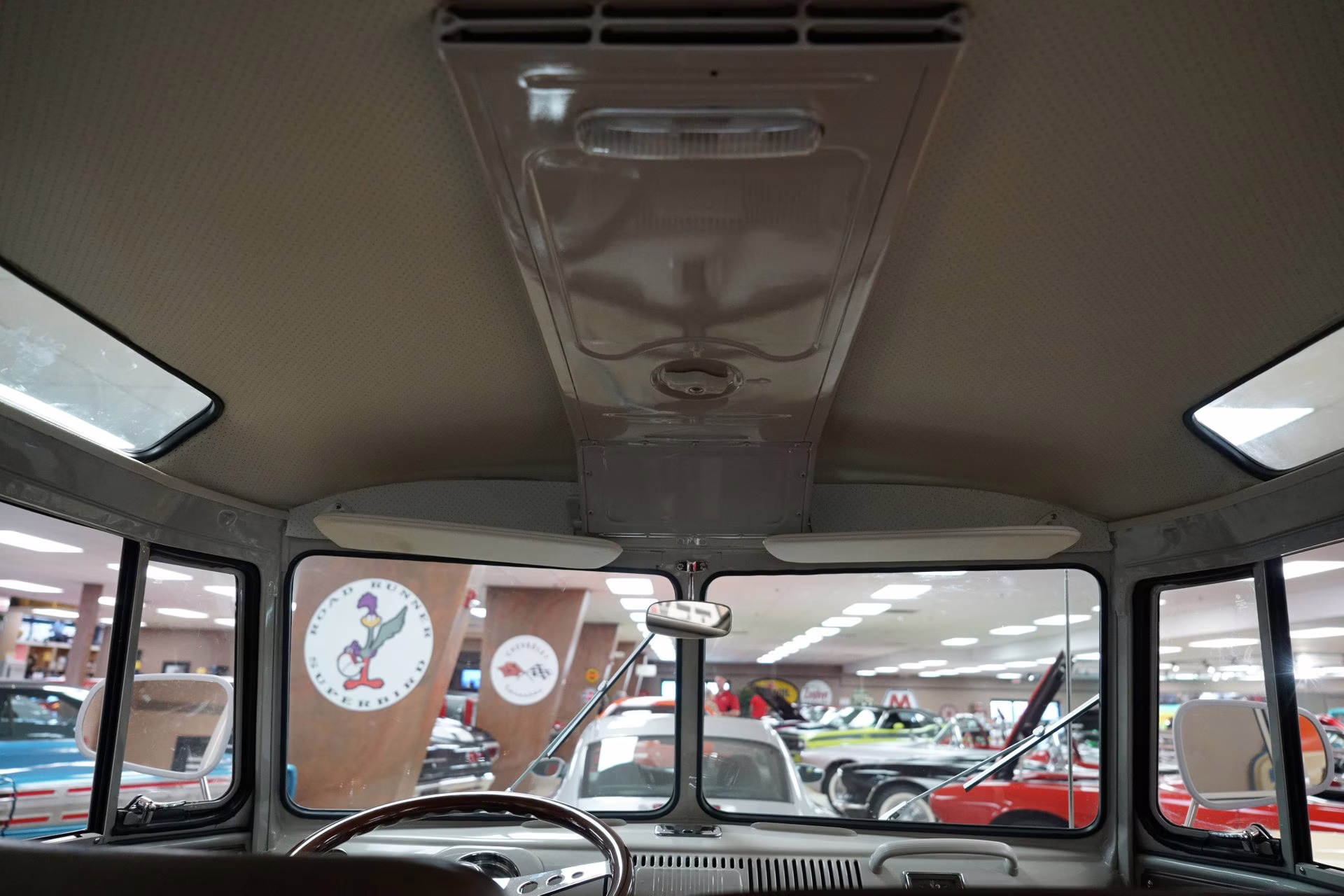 1964 Sealing Wax Red/Pearl White Volkswagen Type 2