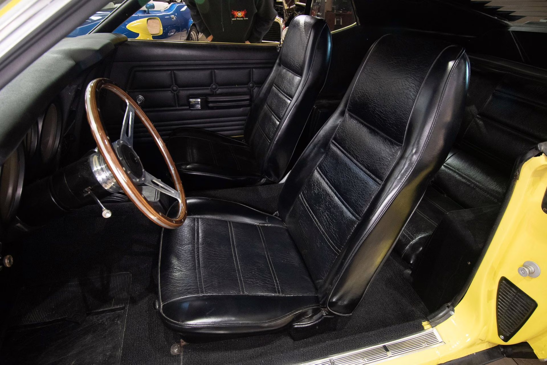 1972 Grabber Yellow Ford Mustang