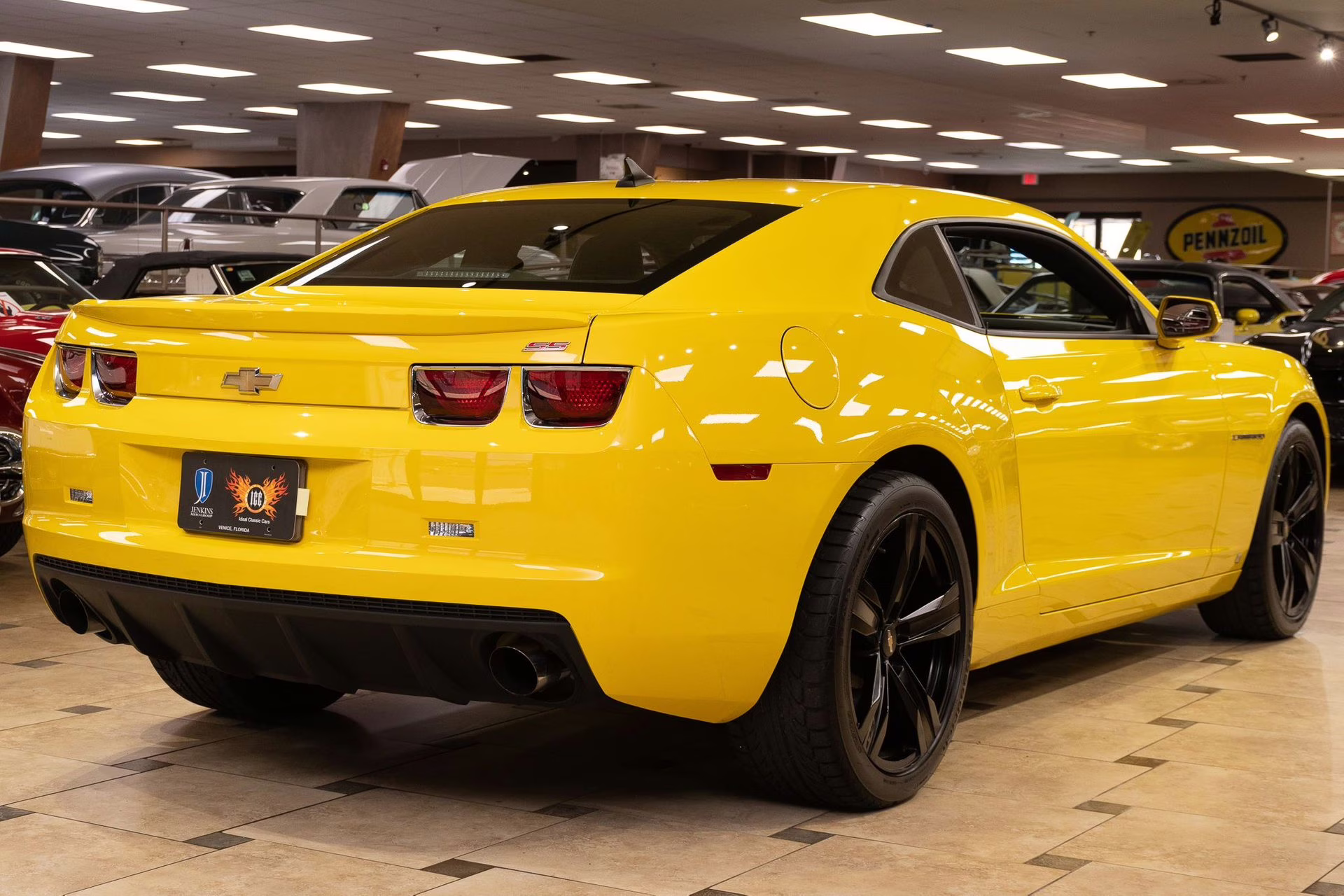 2010 Rally Yellow Chevrolet Camaro