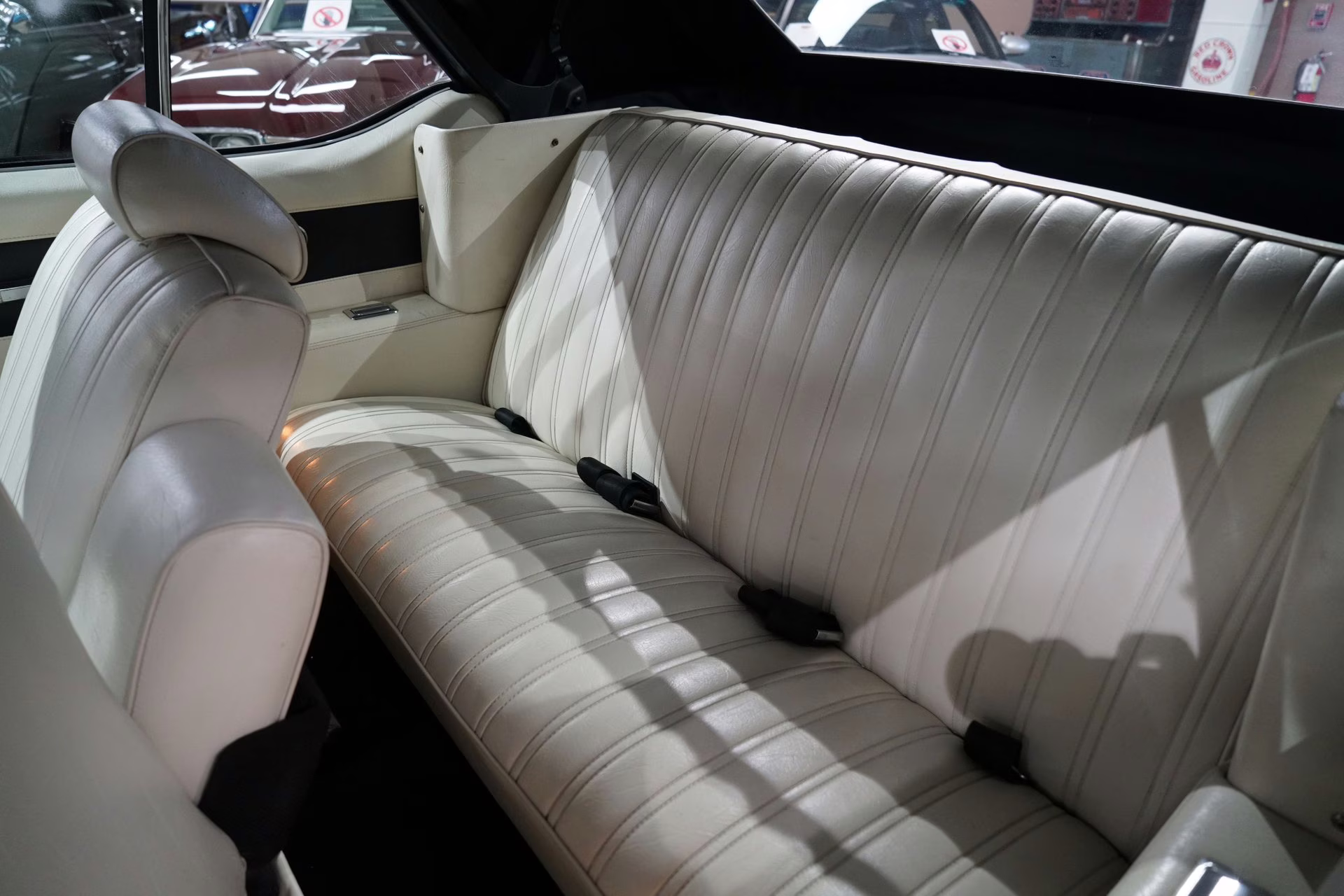 1971 Viking Blue Poly Oldsmobile Cutlass