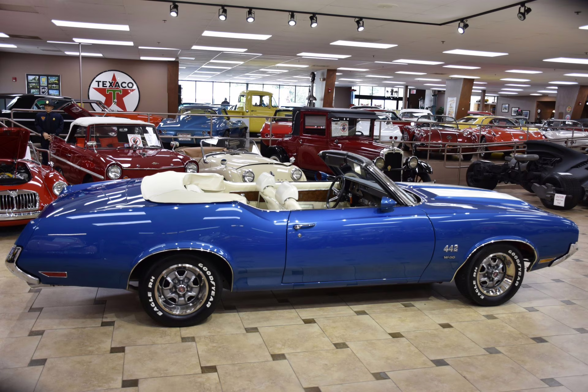 1970 Viking Blue Oldsmobile 442