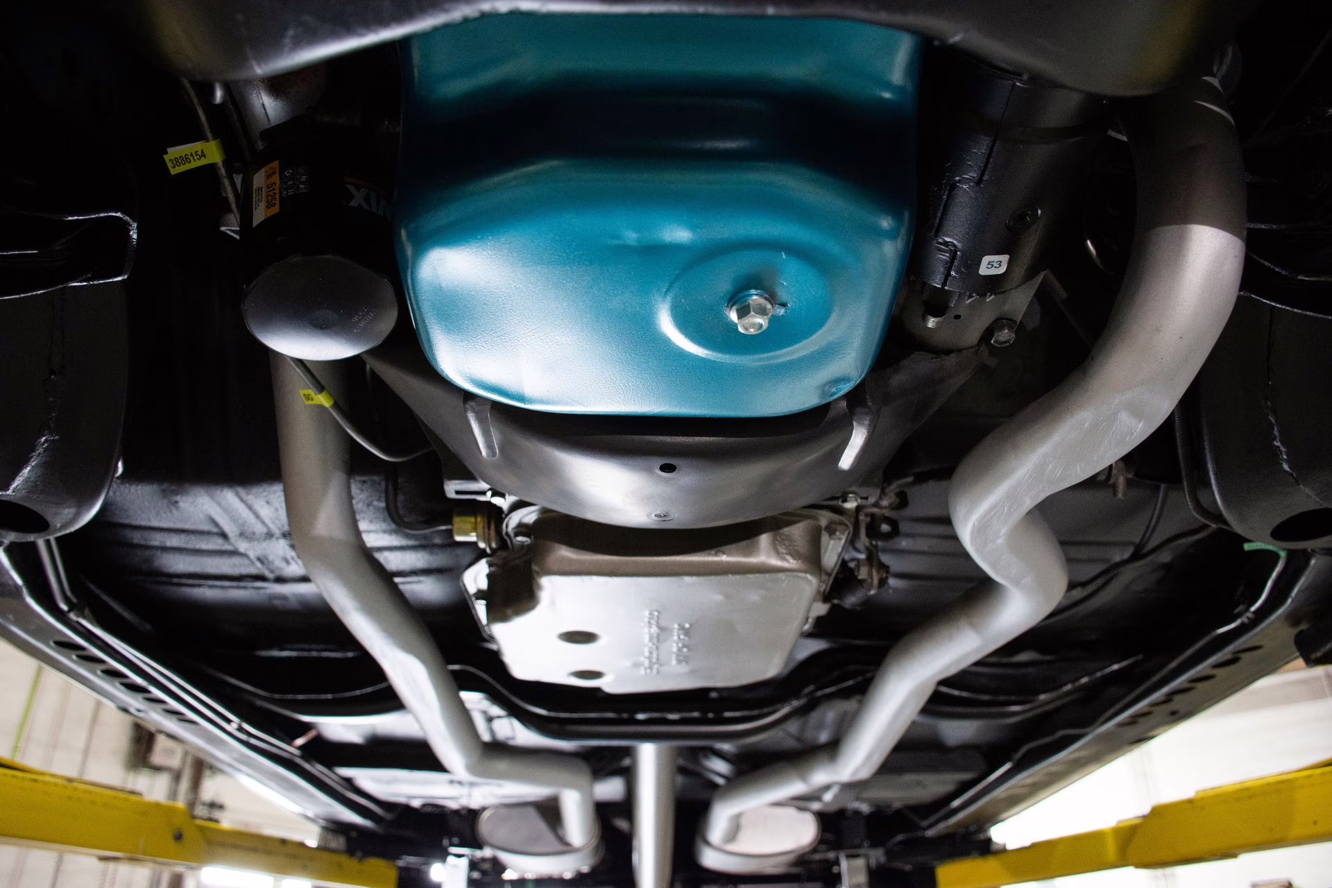 1970 Porcelain White Oldsmobile 442