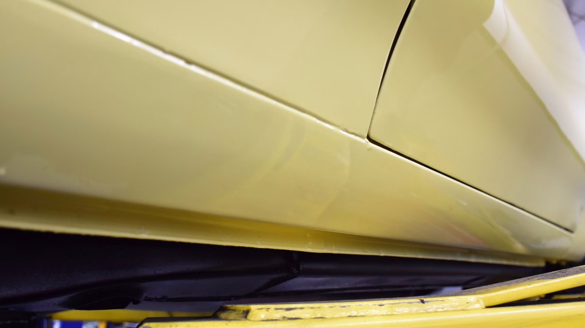 1970 Bamboo Yellow Oldsmobile 442