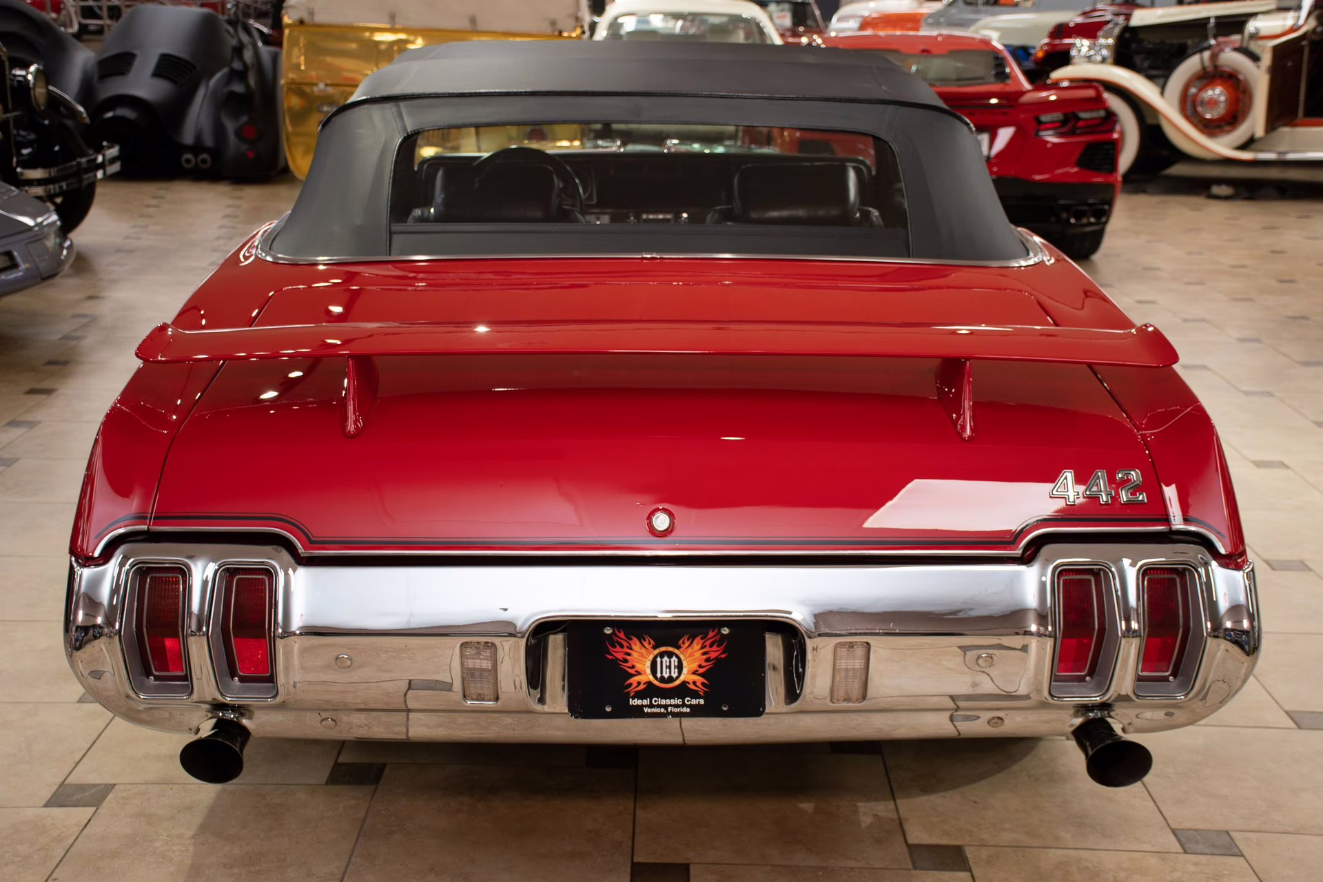 1970 Red Oldsmobile 442