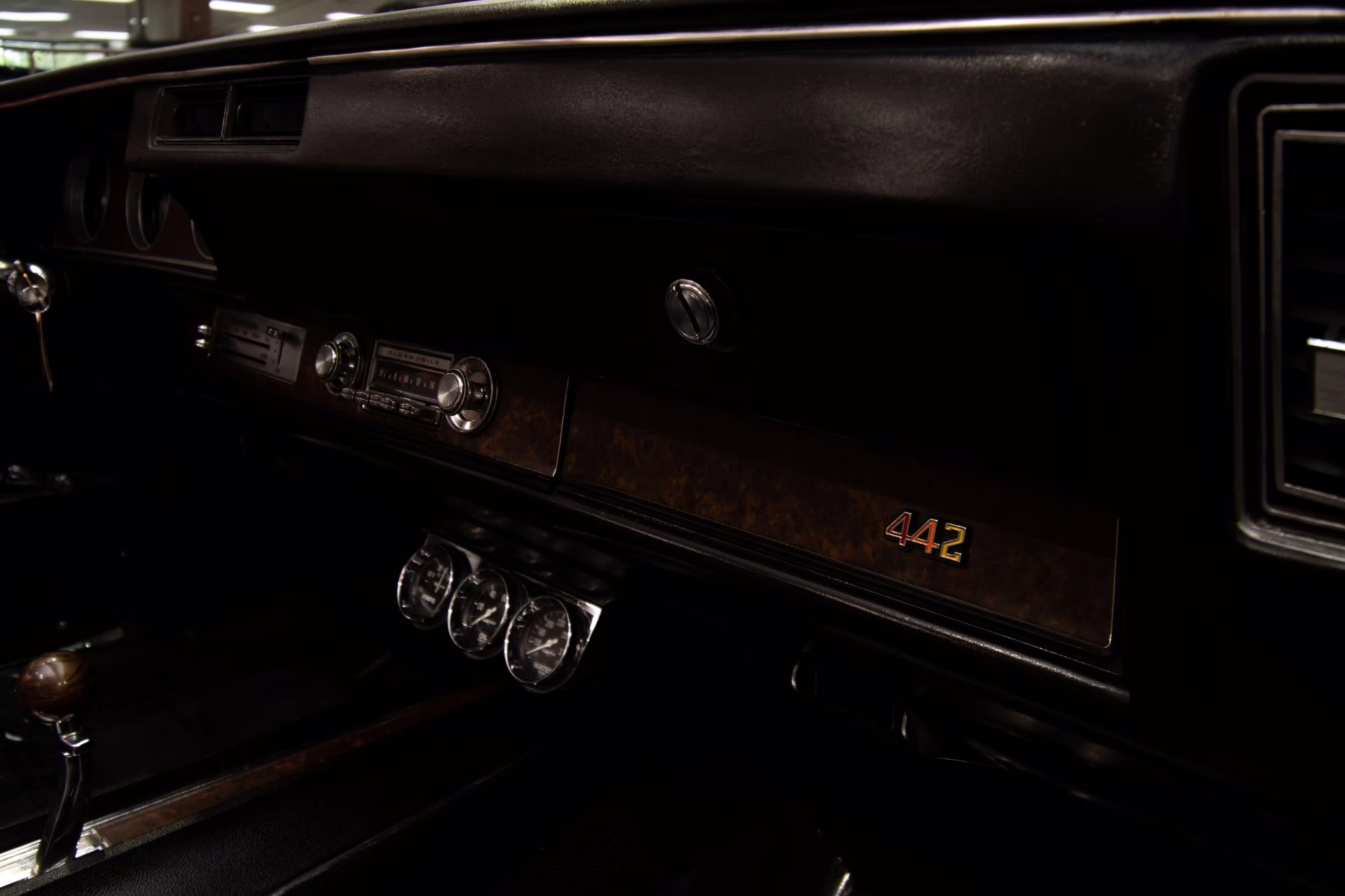 1970 Red Oldsmobile 442