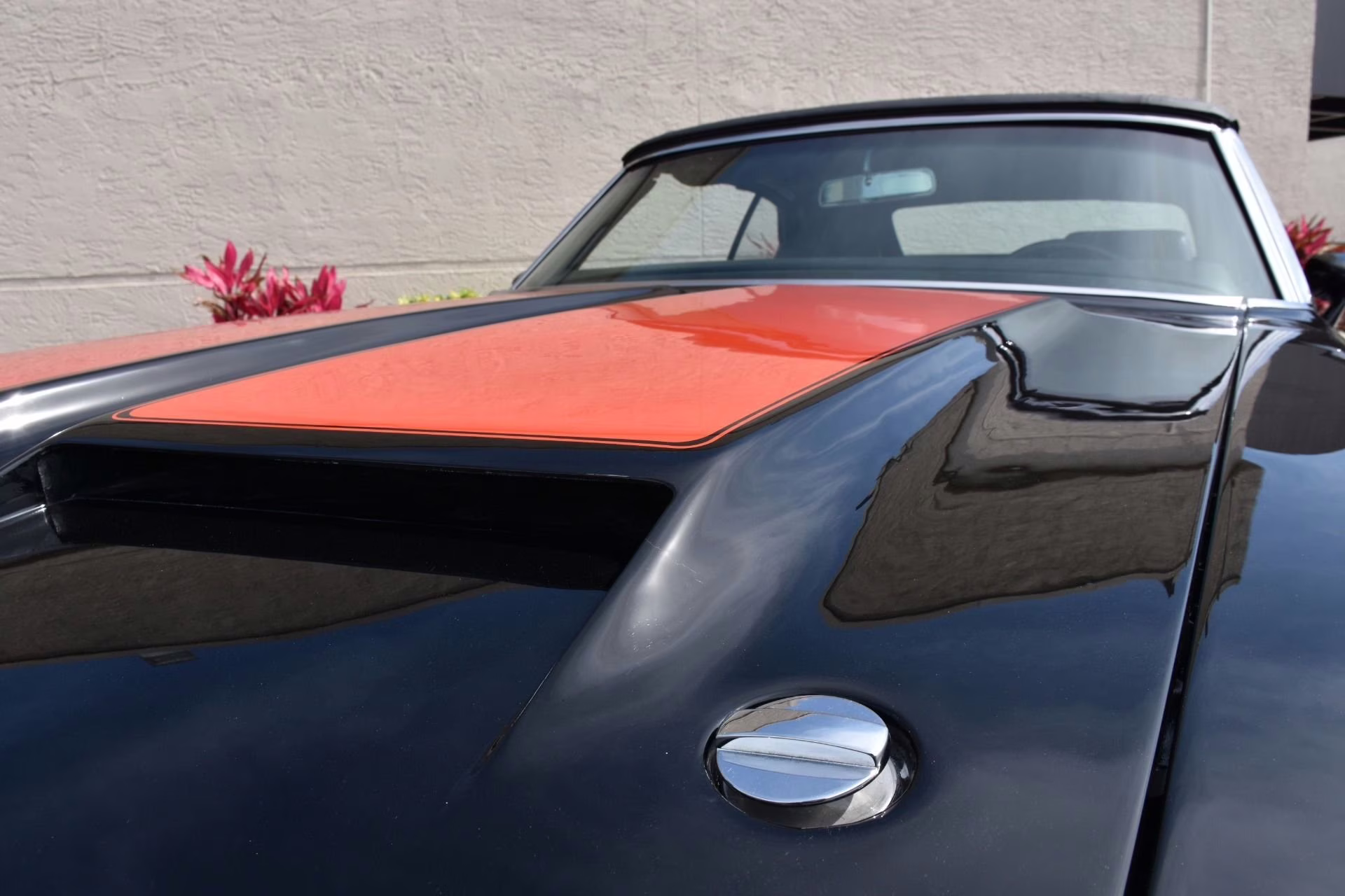 1971 Ebony Black w/ Red Stripes Oldsmobile 442