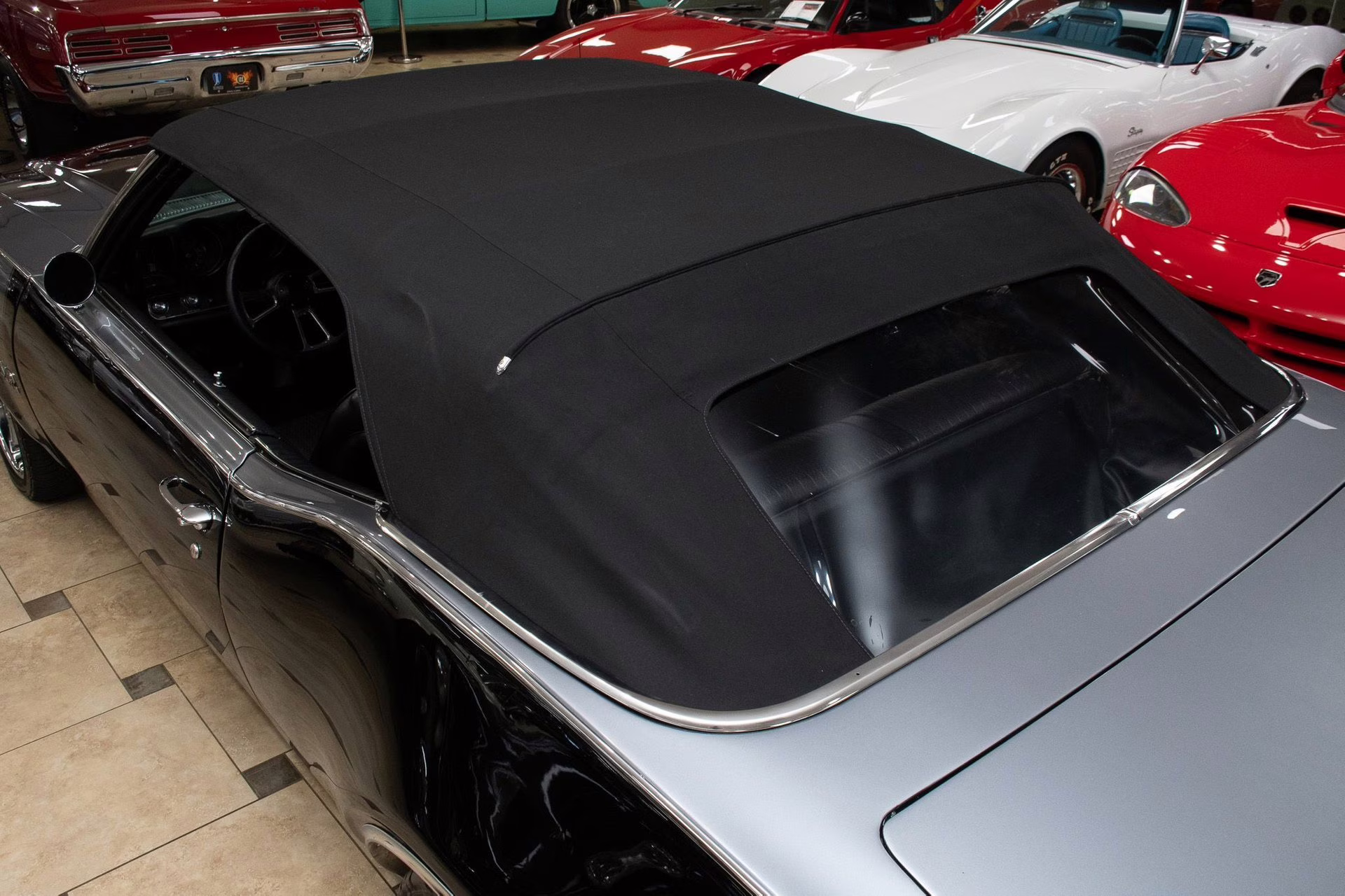 1969 Black &amp; Silver Oldsmobile 442