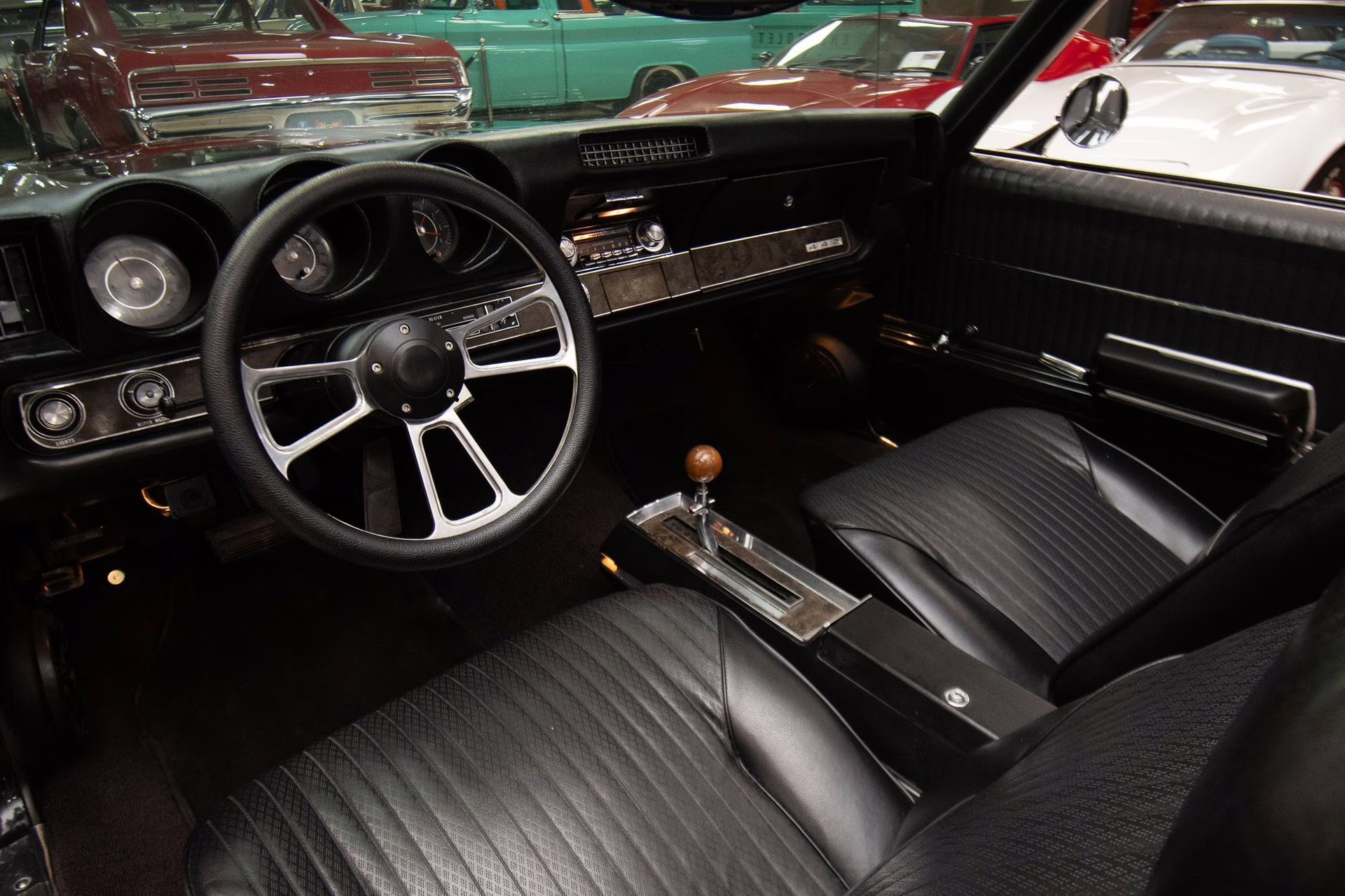 1969 Black &amp; Silver Oldsmobile 442