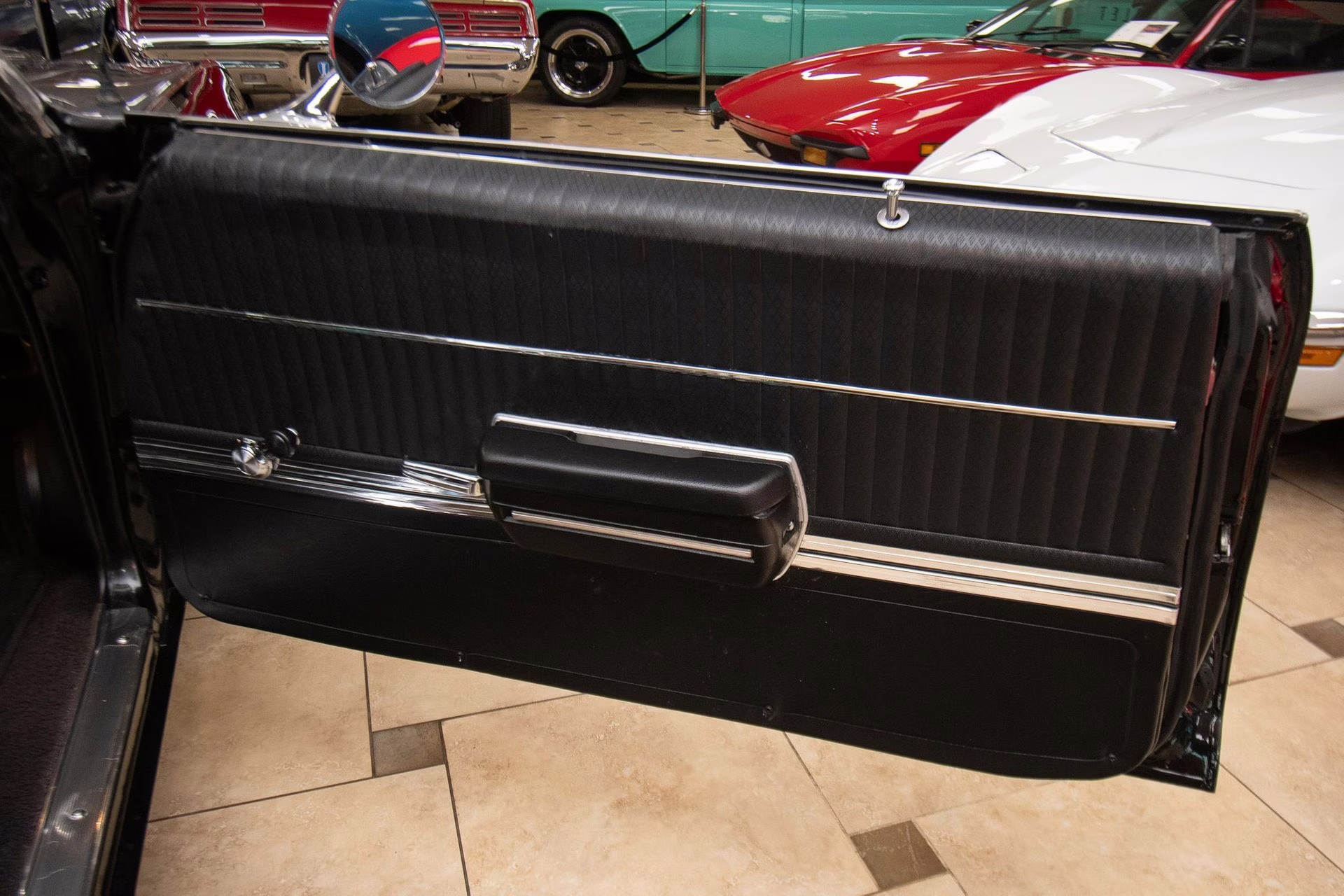 1969 Black &amp; Silver Oldsmobile 442