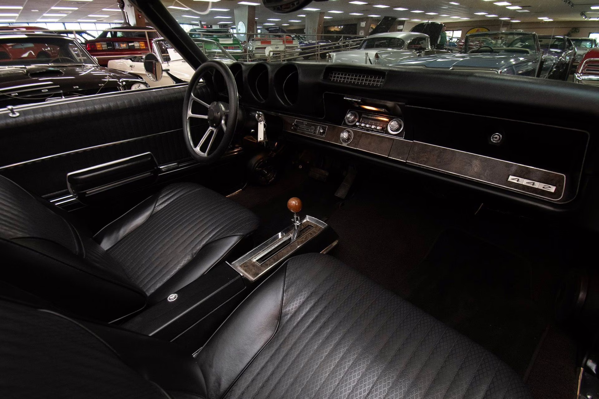 1969 Black &amp; Silver Oldsmobile 442