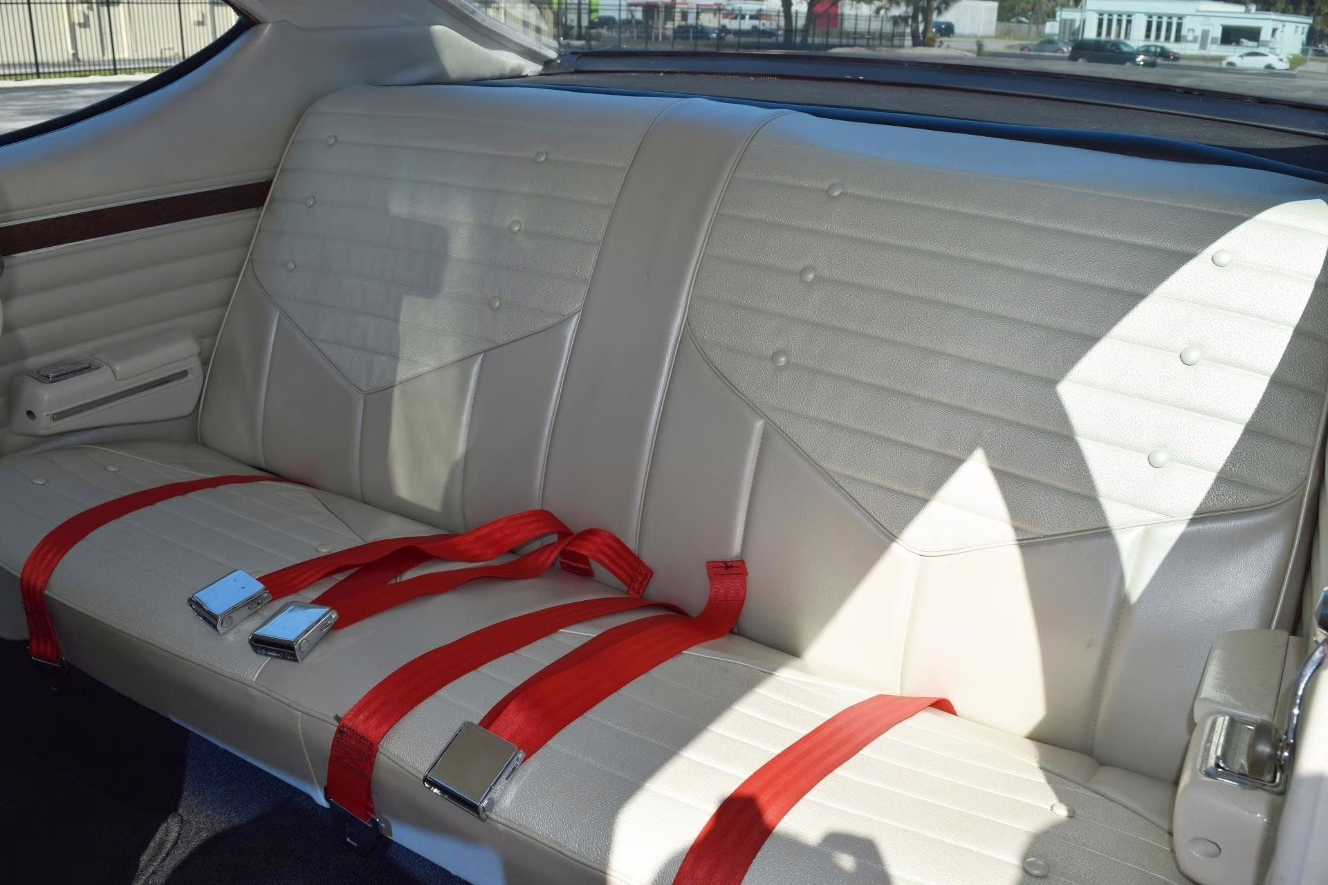 1970 Red Oldsmobile 442 Coupe