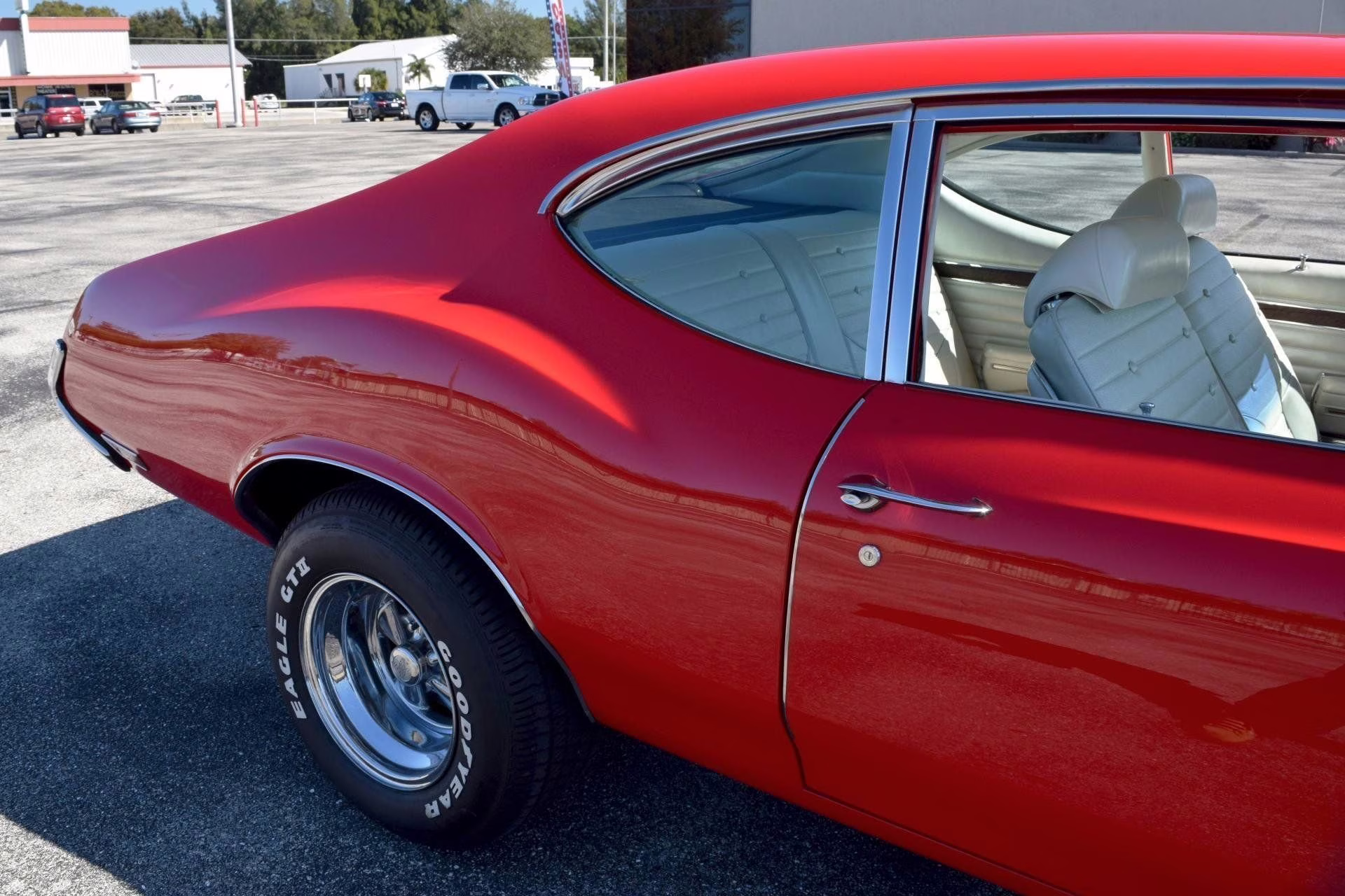 1970 Red Oldsmobile 442 Coupe
