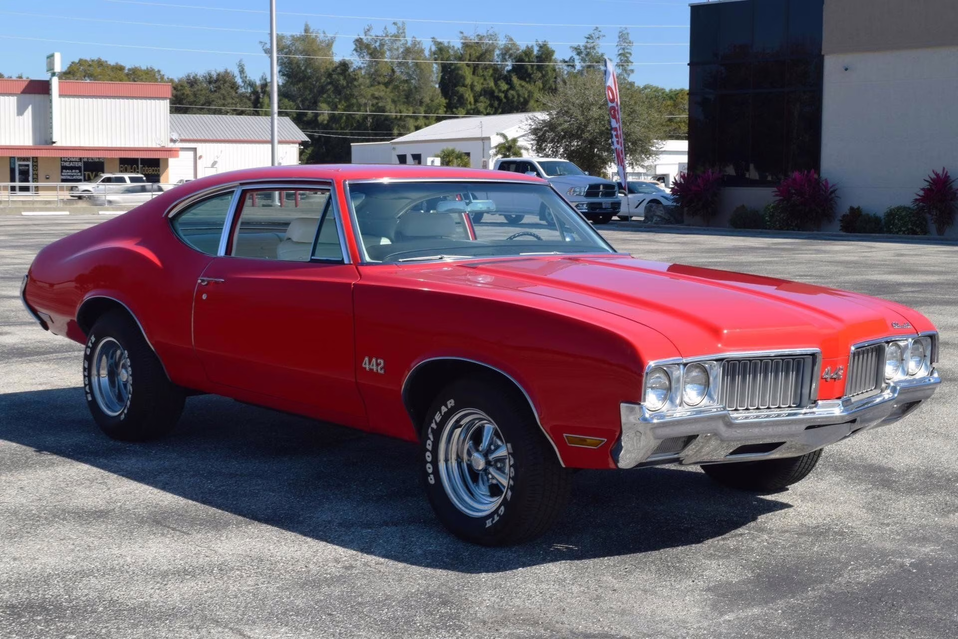 1970 Red Oldsmobile 442 Coupe
