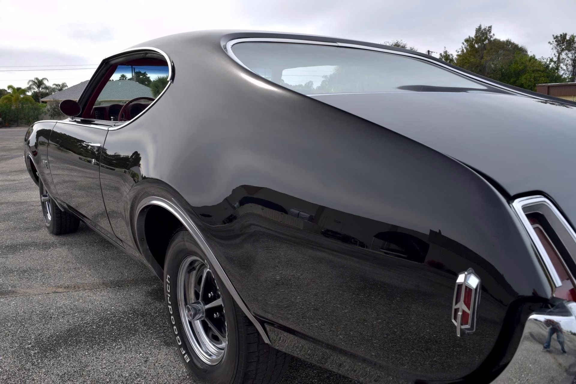1969 Black Oldsmobile 442