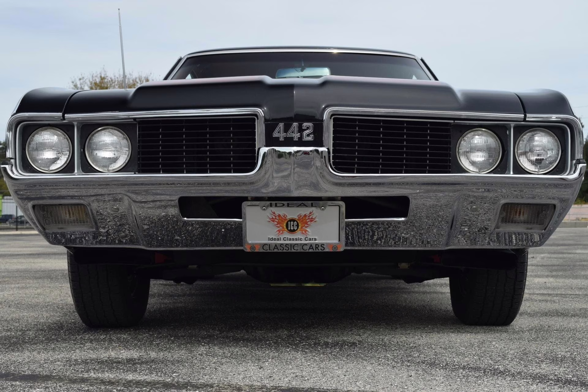1969 Black Oldsmobile 442