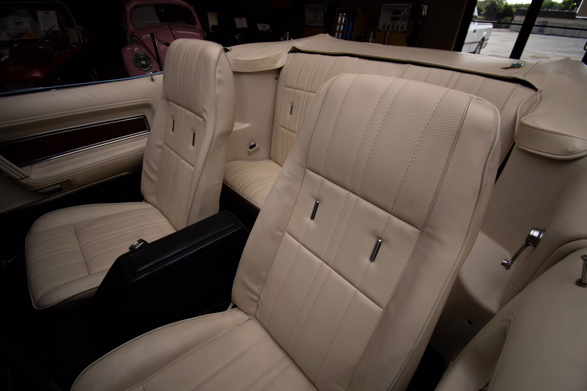 1973 Light Blue Ford Mustang