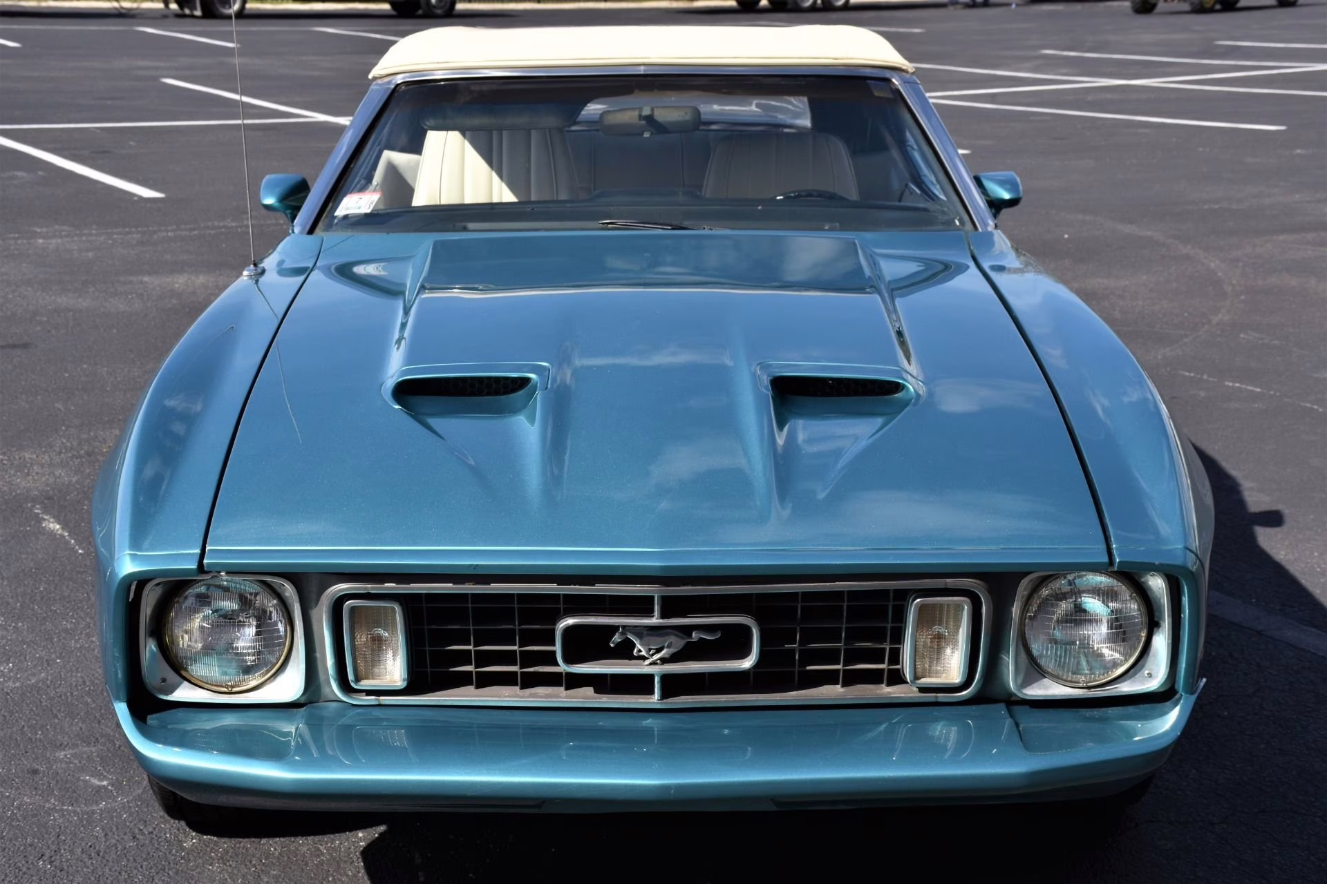 1973 Turquoise Metallic Ford Mustang