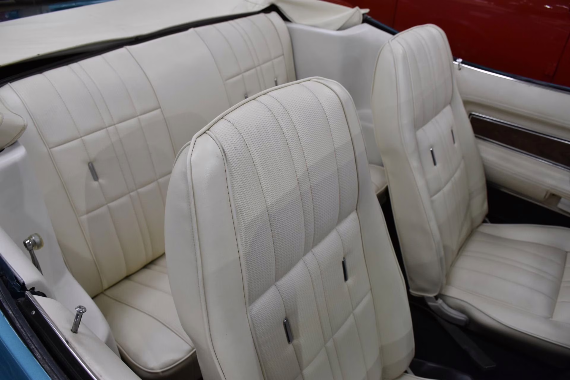 1973 Turquoise Metallic Ford Mustang