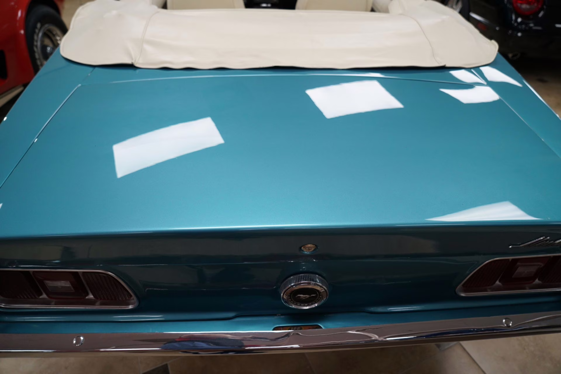 1973 Turquoise Metallic Ford Mustang