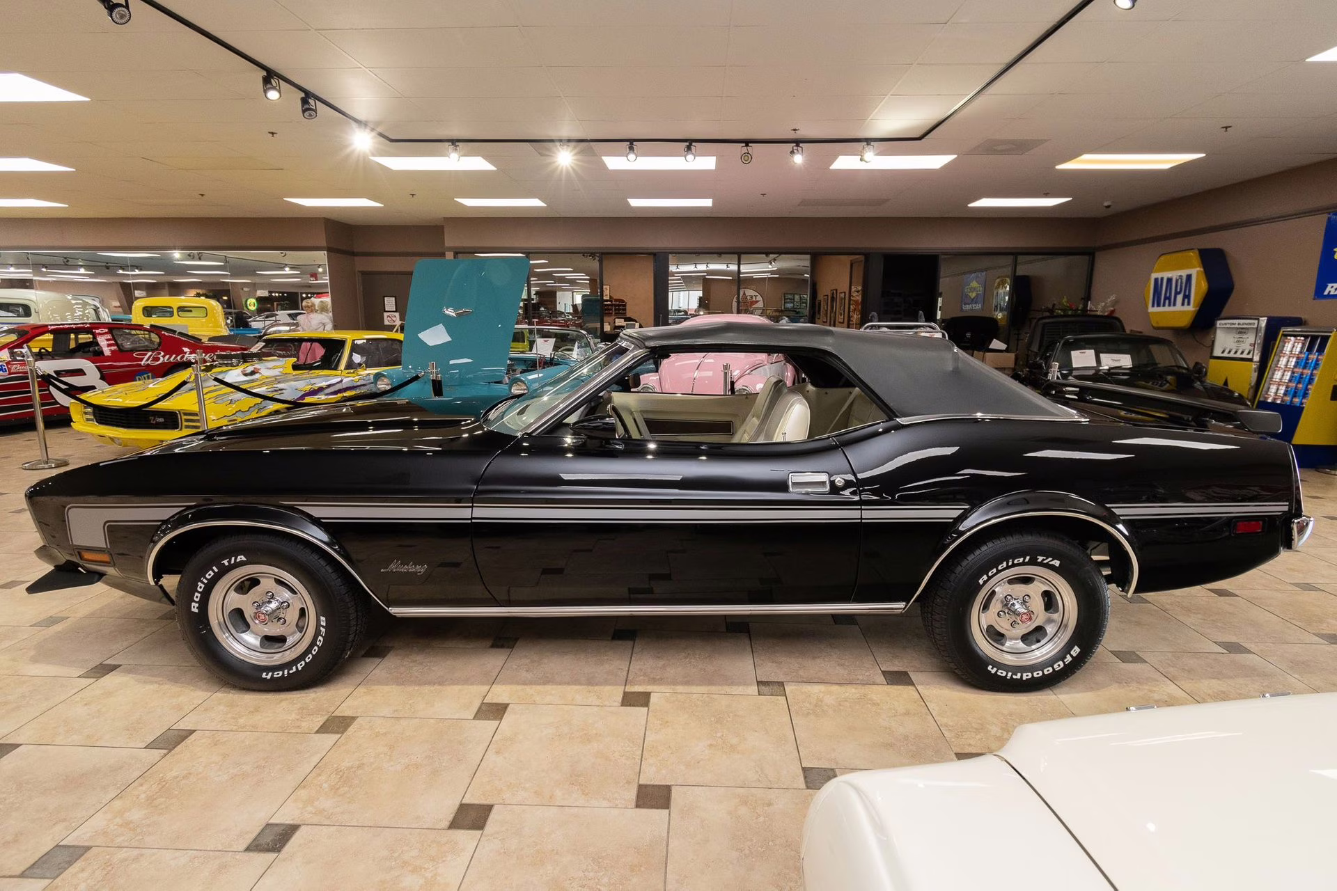 1973 Black Ford Mustang